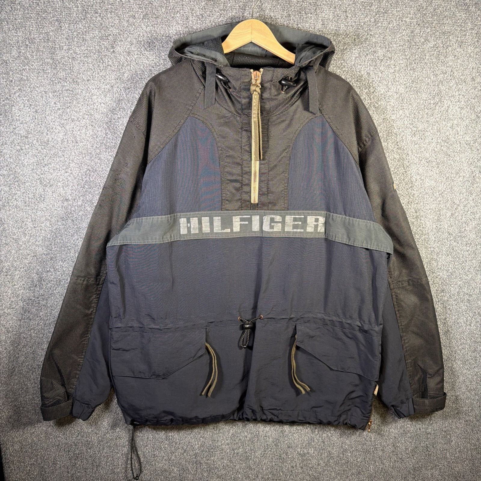 Tommy Hilfiger Vintage Tommy Hilfiger Jacket XL 90s Black Retro Gorpcore Size US XL / EU 56 / 4 - 2 Thumbnail