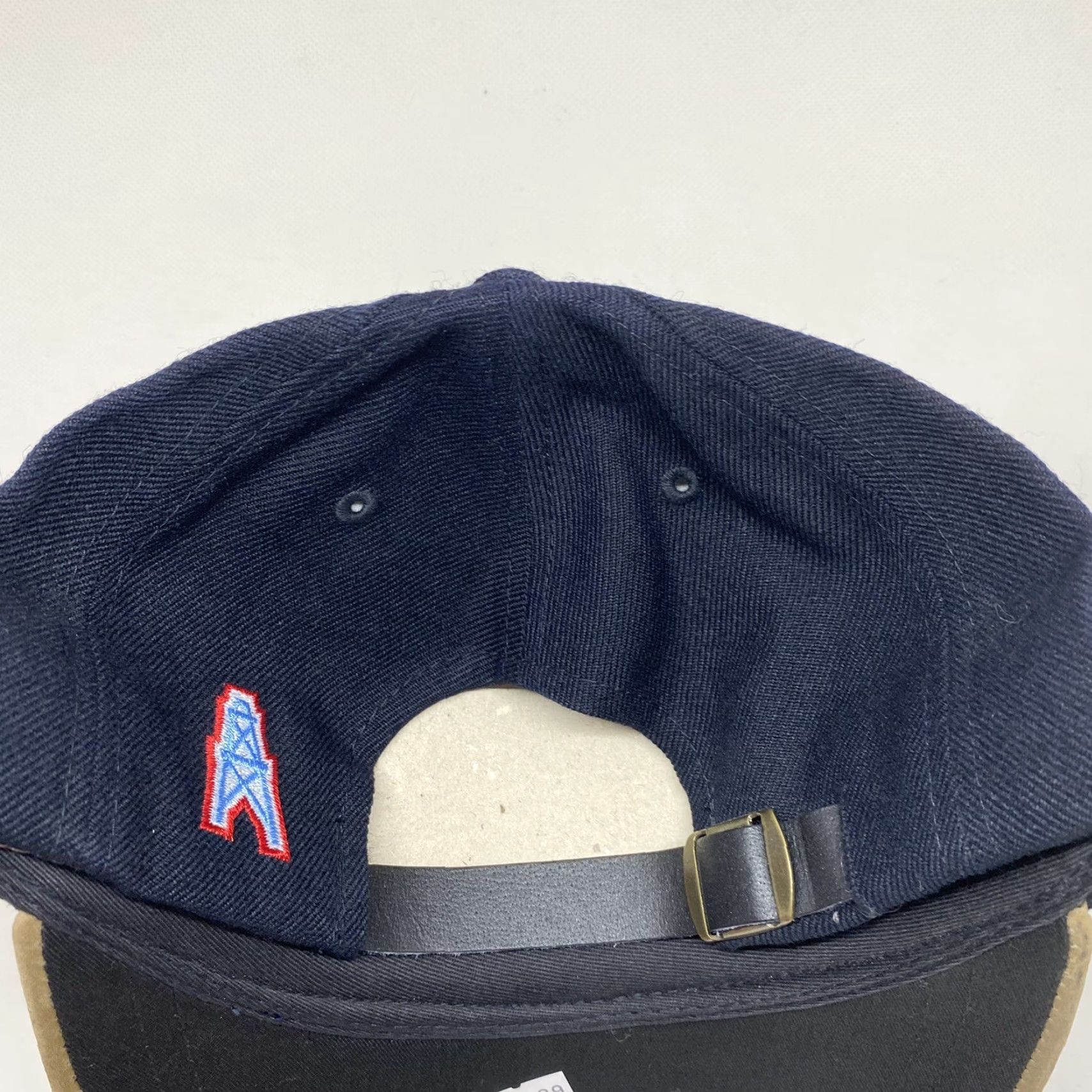 American Needle NFL Tennessee Oilers Hat Cap Blue Brown Strapback American Needle NWT Cap Baseball Men Adjustable Size ONE SIZE - 6 Thumbnail