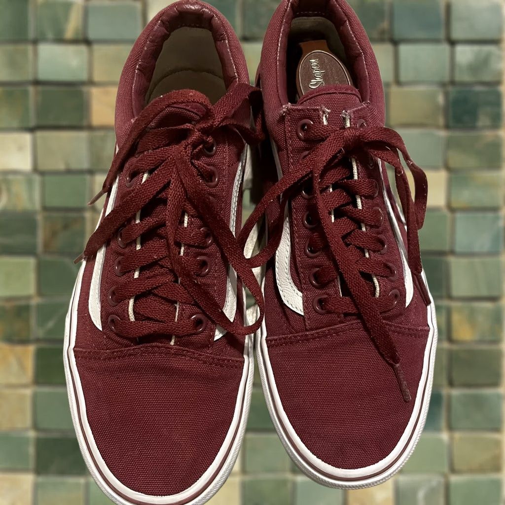Vans VANS Off the Wall Old Skool Primary Burgandy/White Low Rise Men 7.5 Women 9 Unisex Adults Skateboard Shoe Size US 7 / IT 37 - 1 Thumbnail