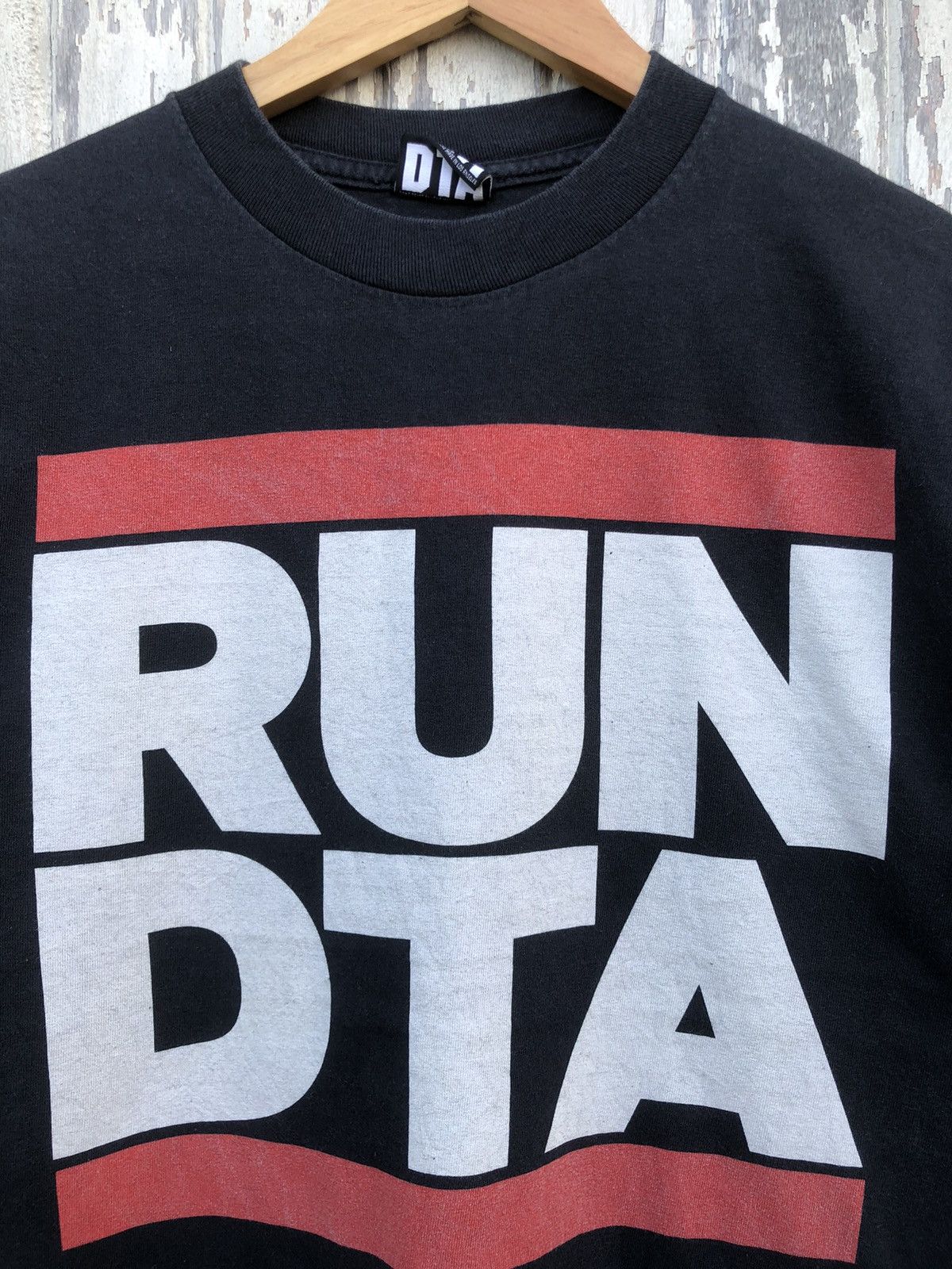 Band Tees Vintage Y2K RUN DMC Parody RUN DTA Member Tshirts Size US M / EU 48-50 / 2 - 2 Thumbnail
