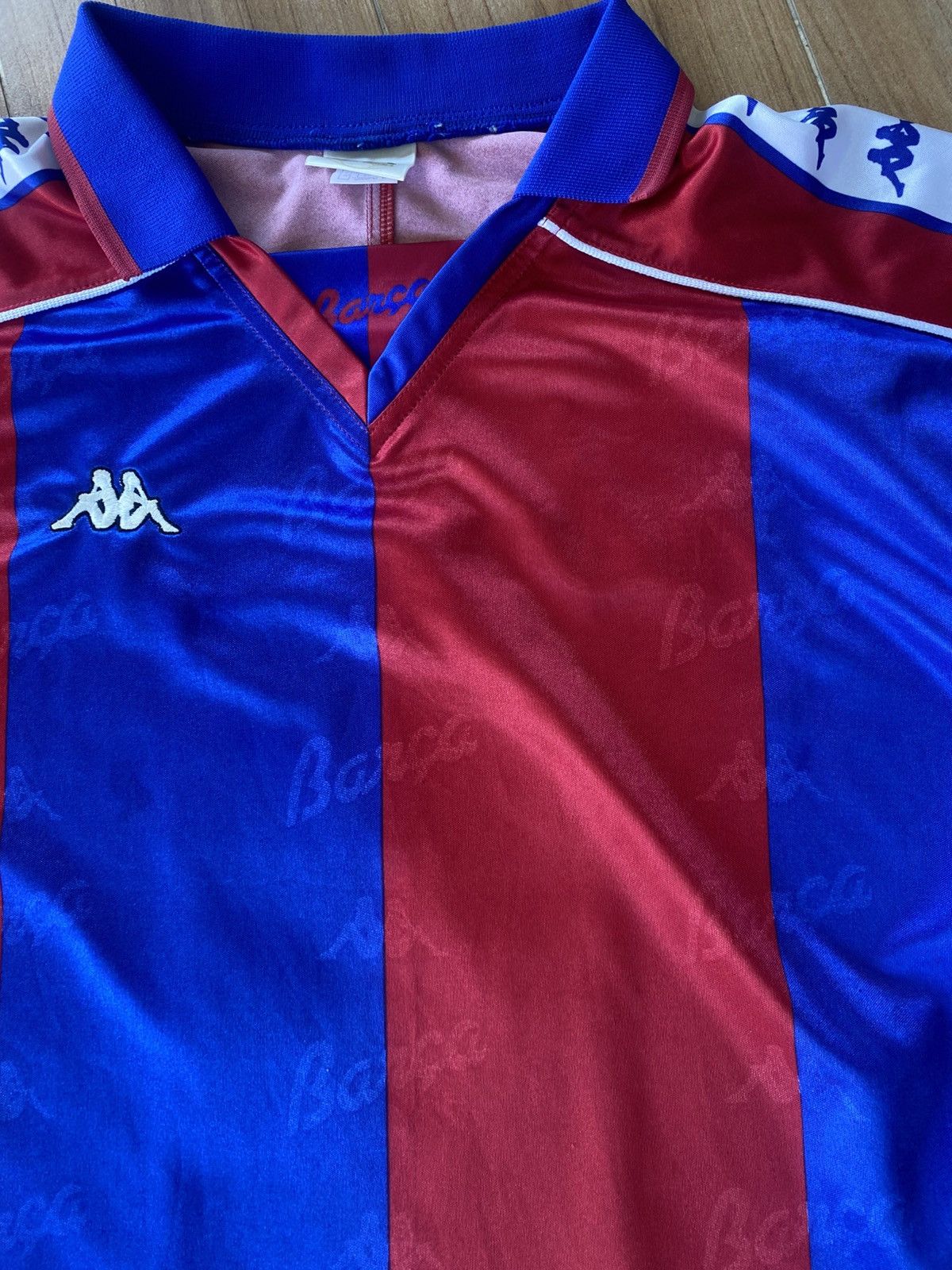 Kappa × Vintage Vintage Kappa Barcelona 90’s Football Club Jersey STOICHKOV Size US L / EU 52-54 / 3 - 15 Thumbnail