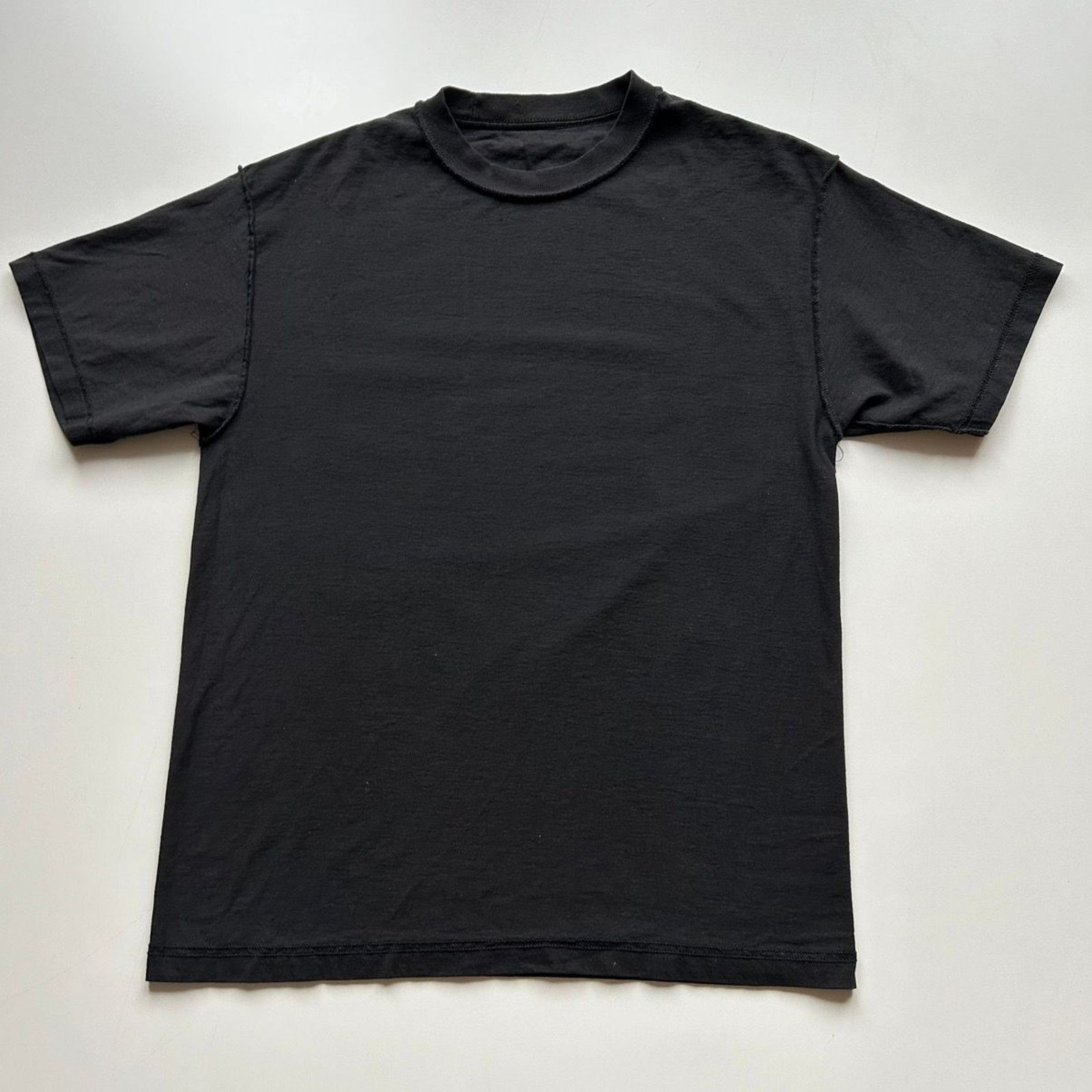 Fruit Of The Loom Vintage Y2K Sun Faded Black Blank Inside Out T Shirt Large Size US L / EU 52-54 / 3 - 1 Thumbnail