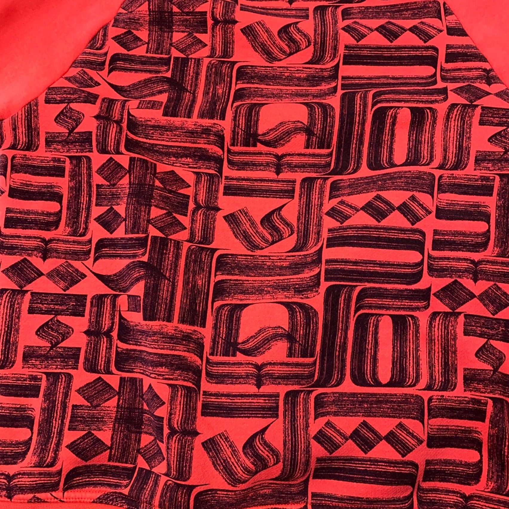 Nike Nike Sweatshirt Men Small Red Long Sleeve Pockets Painted Swoosh Geometric Size US S / EU 44-46 / 1 - 7 Thumbnail