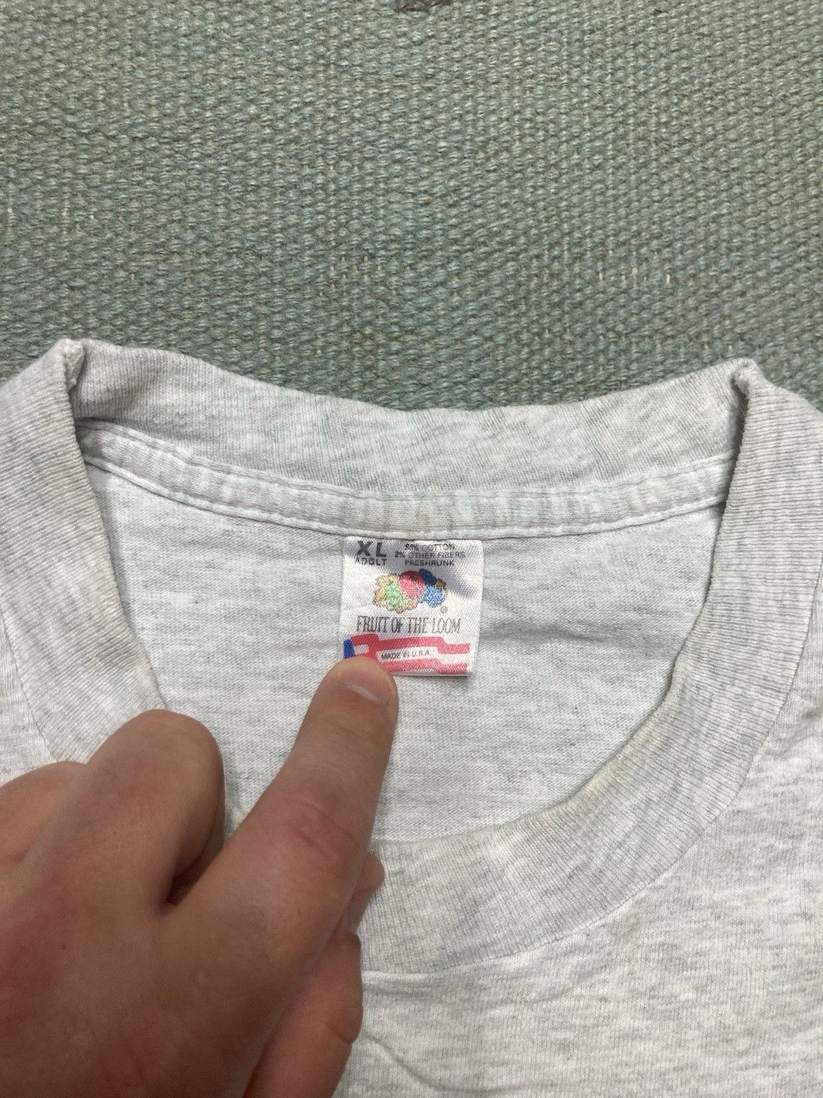 Fruit Of The Loom × Vintage Vtg 90s t shirt UNH wildcats university New Hampshire XL Size US XL / EU 56 / 4 - 4 Thumbnail