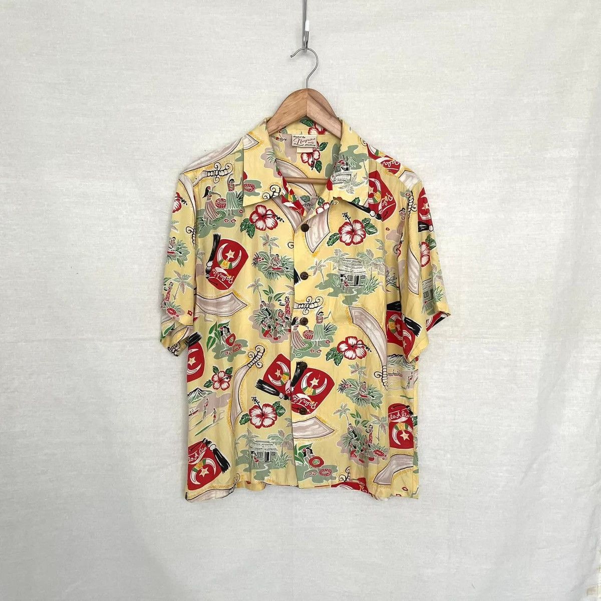 Sun Surf Japan Neyries Rayon Hawaiian Shirts 40s Style Size US L / EU 52-54 / 3 - 1 Thumbnail