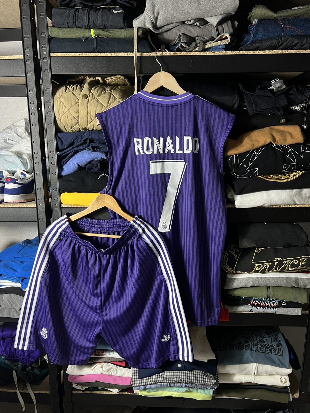 Adidas Adidas x Real Madrid Ronaldo #7 Football Jersey Shorts Set Size US 34 / EU 50 - 1 Thumbnail