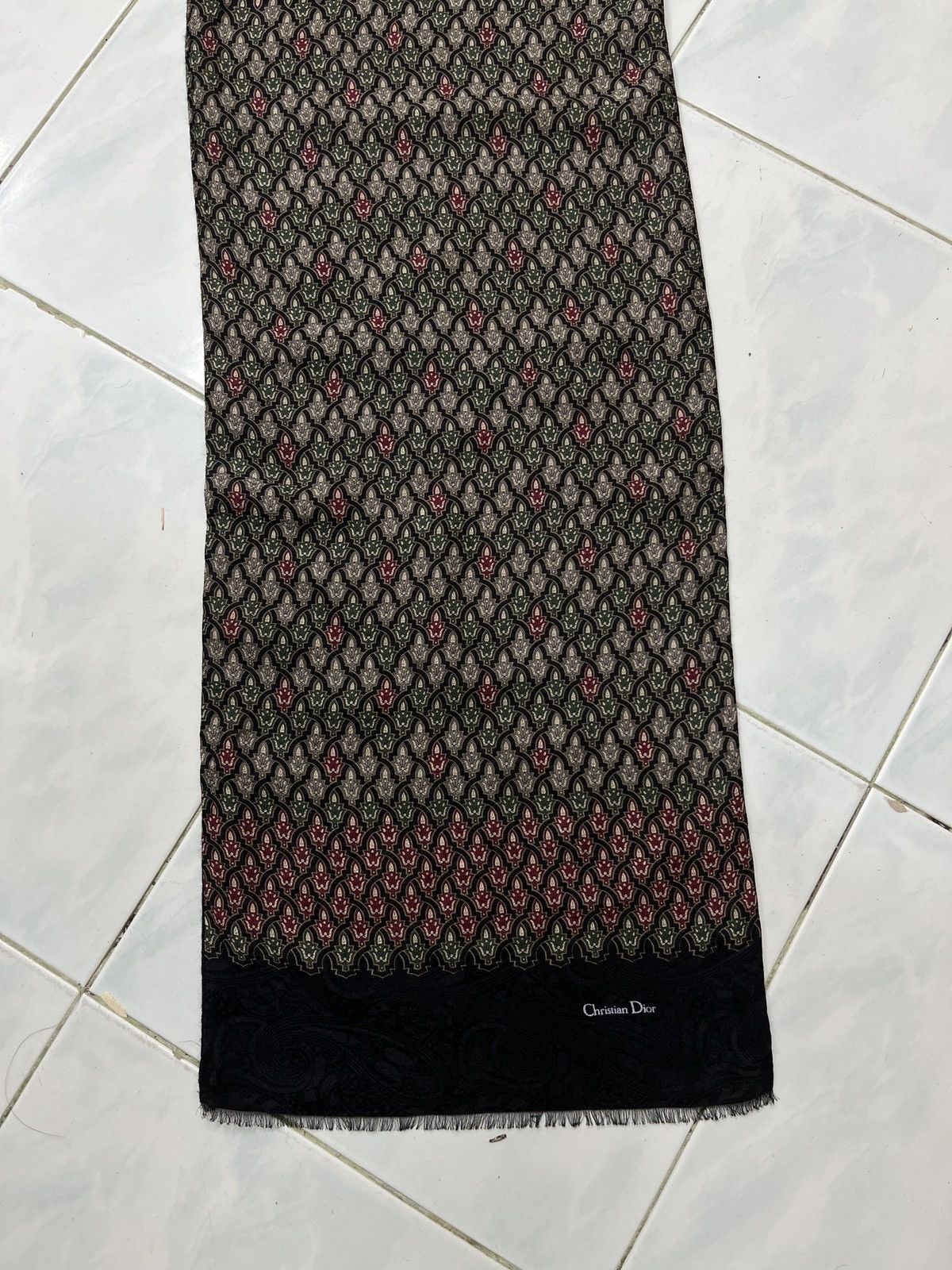Dior 🔥🔥🔥STEALS CHRISTIAN DIOR SCARF/MUFFLER Size ONE SIZE - 6 Thumbnail