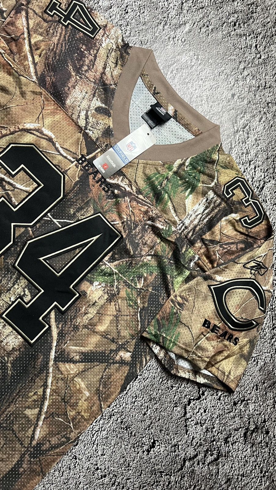 Realtree NWT Chicago Bears NFL Walter Payton realtree reebok jersey Size US L / EU 52-54 / 3 - 4 Thumbnail
