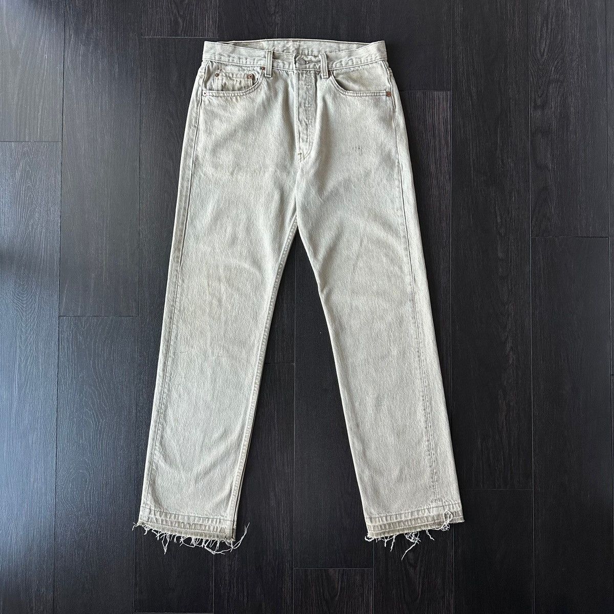 Levi's × Vintage Vintage Levi's 501 Faded Tan Denim Size US 30 / EU 46 - 1 Thumbnail