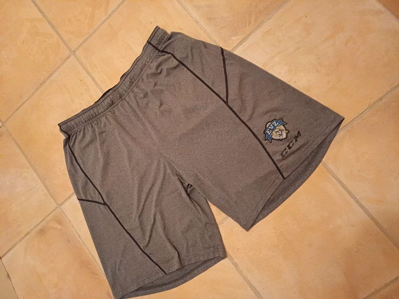 Ccm CCM Ev Zug Swiss Hockey Team Shorts Size US 32 / EU 48 - 2 Thumbnail