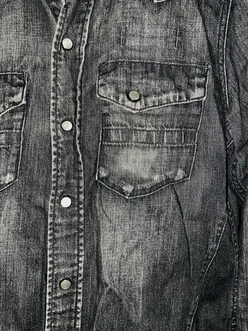 Number (N)ine Number (N)ineBlack and gray washed old shirts denim shirts Size US M / EU 48-50 / 2 - 5 Thumbnail