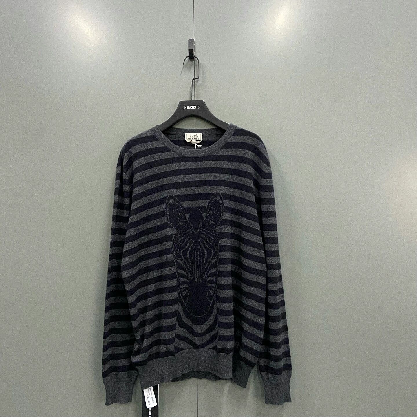 Hermes Hermes Zebra Stripe Knit Sweater Size US XXL / EU 58 / 5 - 1 Thumbnail