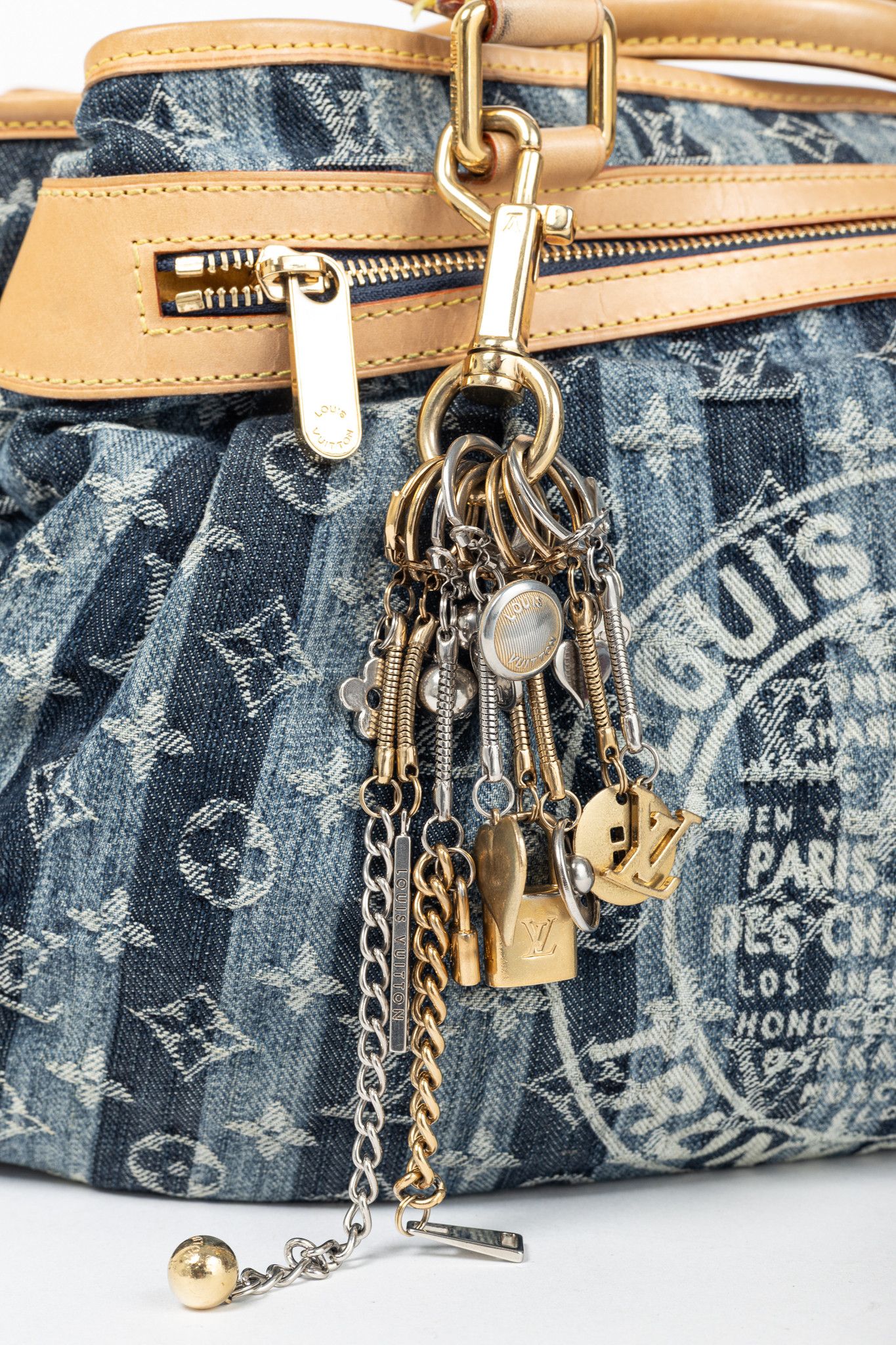 Louis Vuitton Louis Vuitton Cabas Raye GM Monogram Denim Cruise Bag Size ONE SIZE - 10 Thumbnail