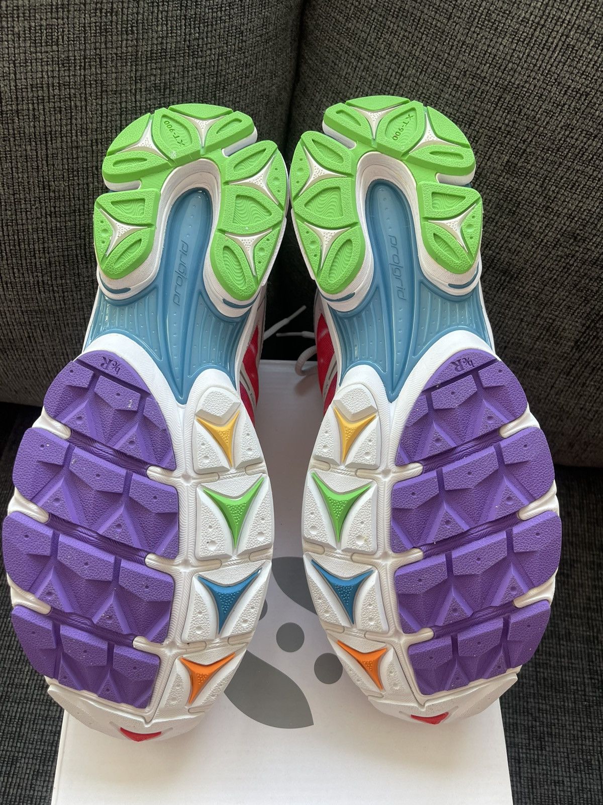 Saucony Saucony Progrid Triumph 4 Tie Dye Size US 11.5 / EU 44-45 - 8 Thumbnail