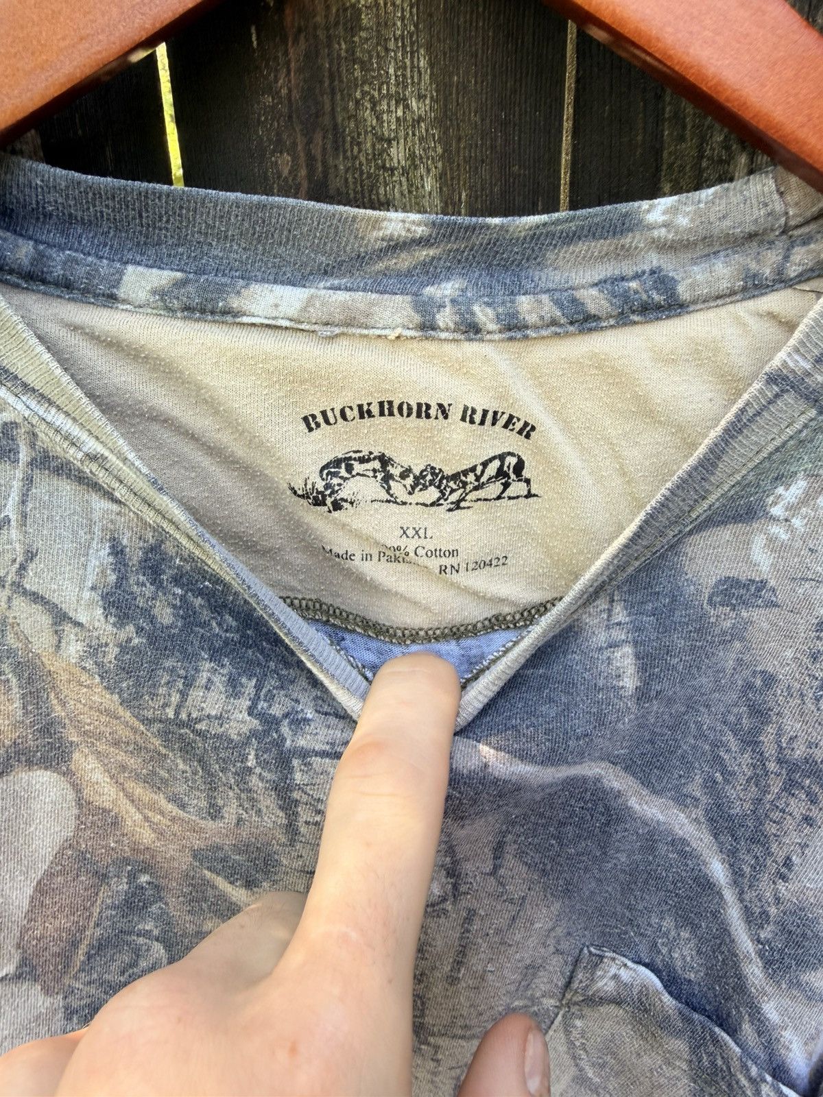 Rap Tees VTG Camo Pocket tee Size US XL / EU 56 / 4 - 5 Thumbnail