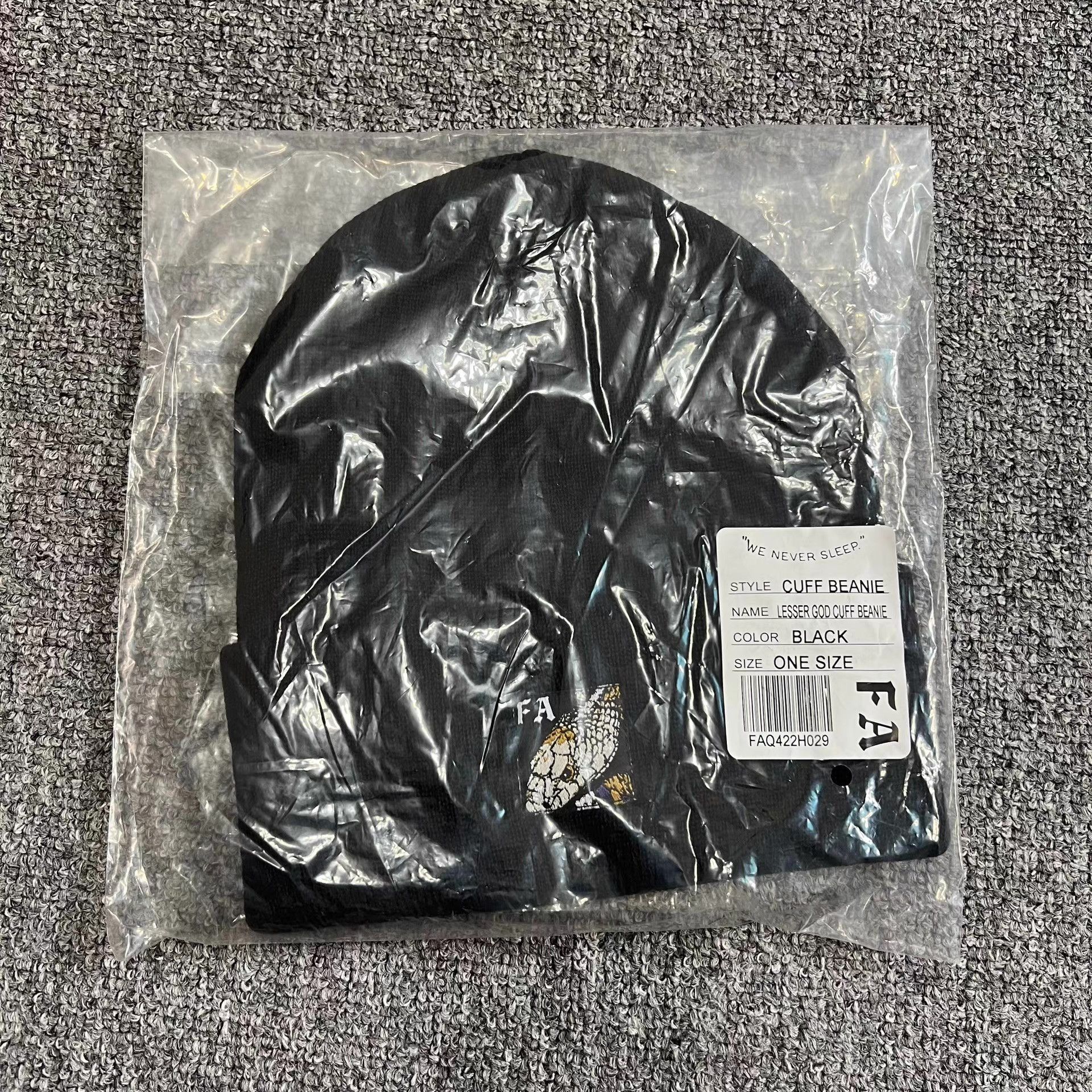 Fucking Awesome Fucking Awesome Patch Snake Head Knitted Beanie Q7 Size ONE SIZE - 4 Thumbnail