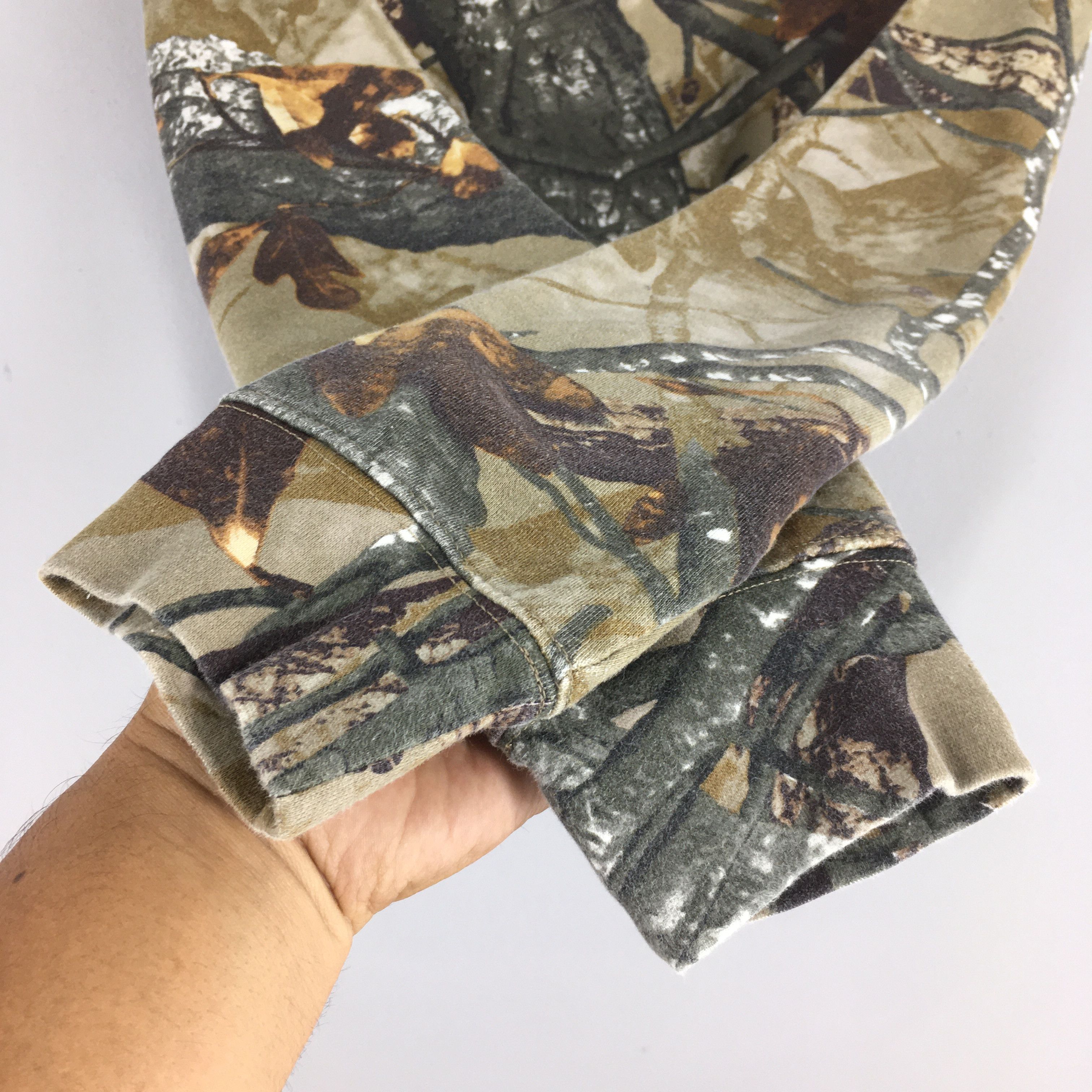 Mossy Oaks Vintage Outfitters Ridge Mossy Oak Camo Sweatshirt Large Size US L / EU 52-54 / 3 - 4 Thumbnail