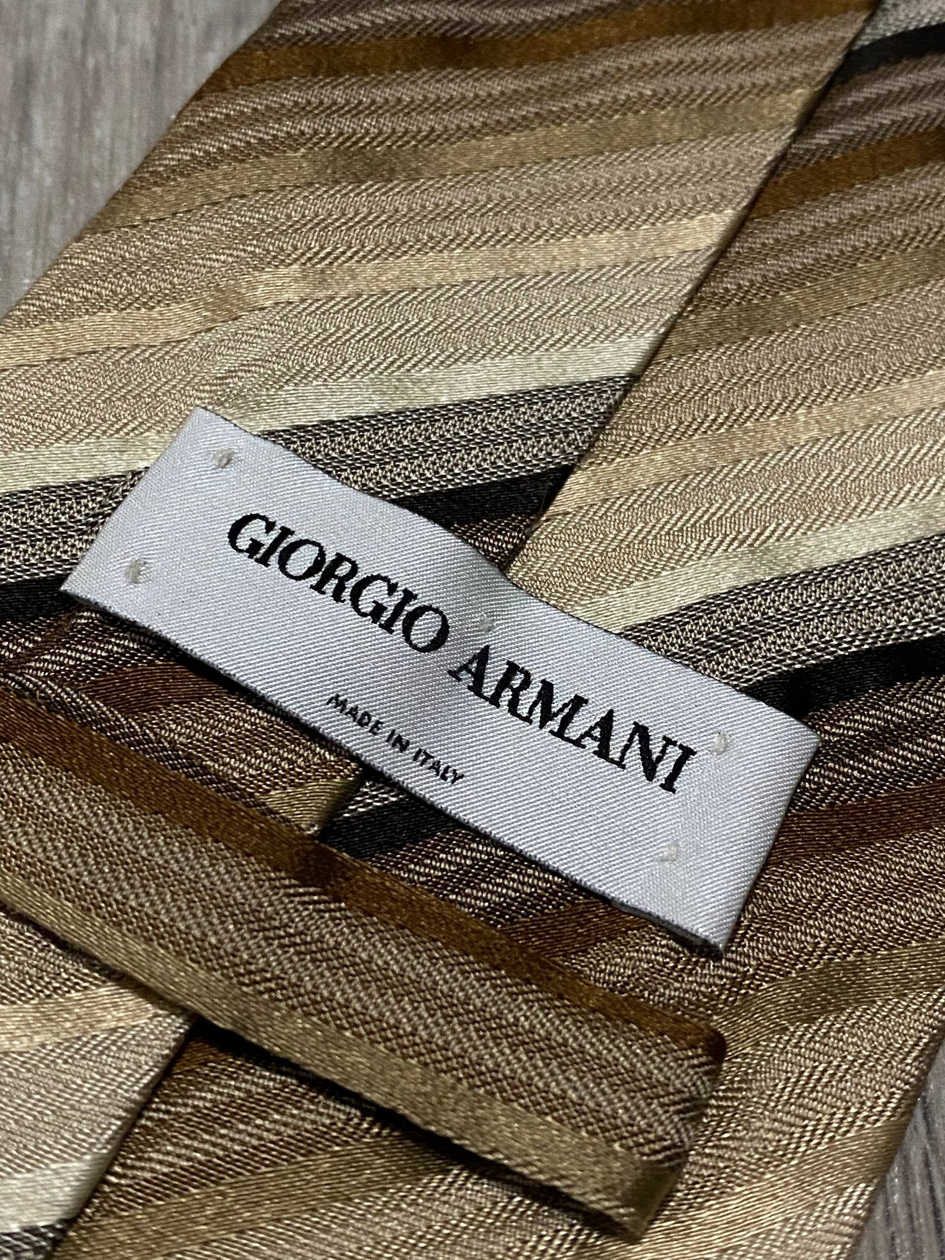 Giorgio Armani Giorgio Armani Ties Stripe Gold Made In Italy 100% Silk Size ONE SIZE - 3 Thumbnail