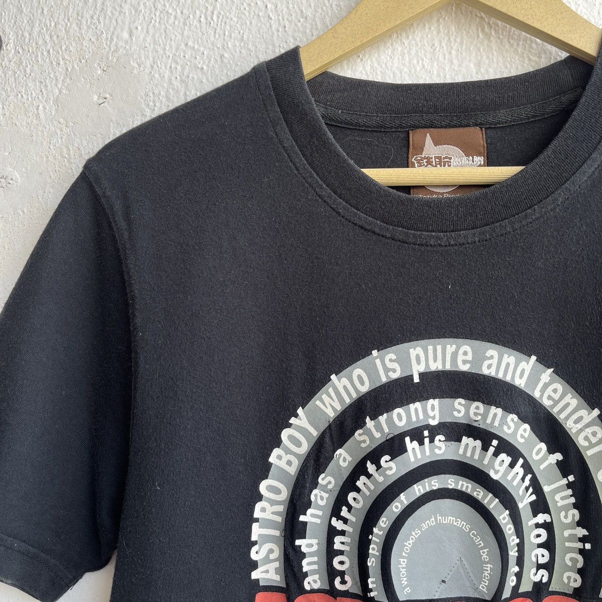 Vintage Vintage ASTROBOY Y2K By Tezuka Productions Official TShirt Size US S / EU 44-46 / 1 - 5 Thumbnail
