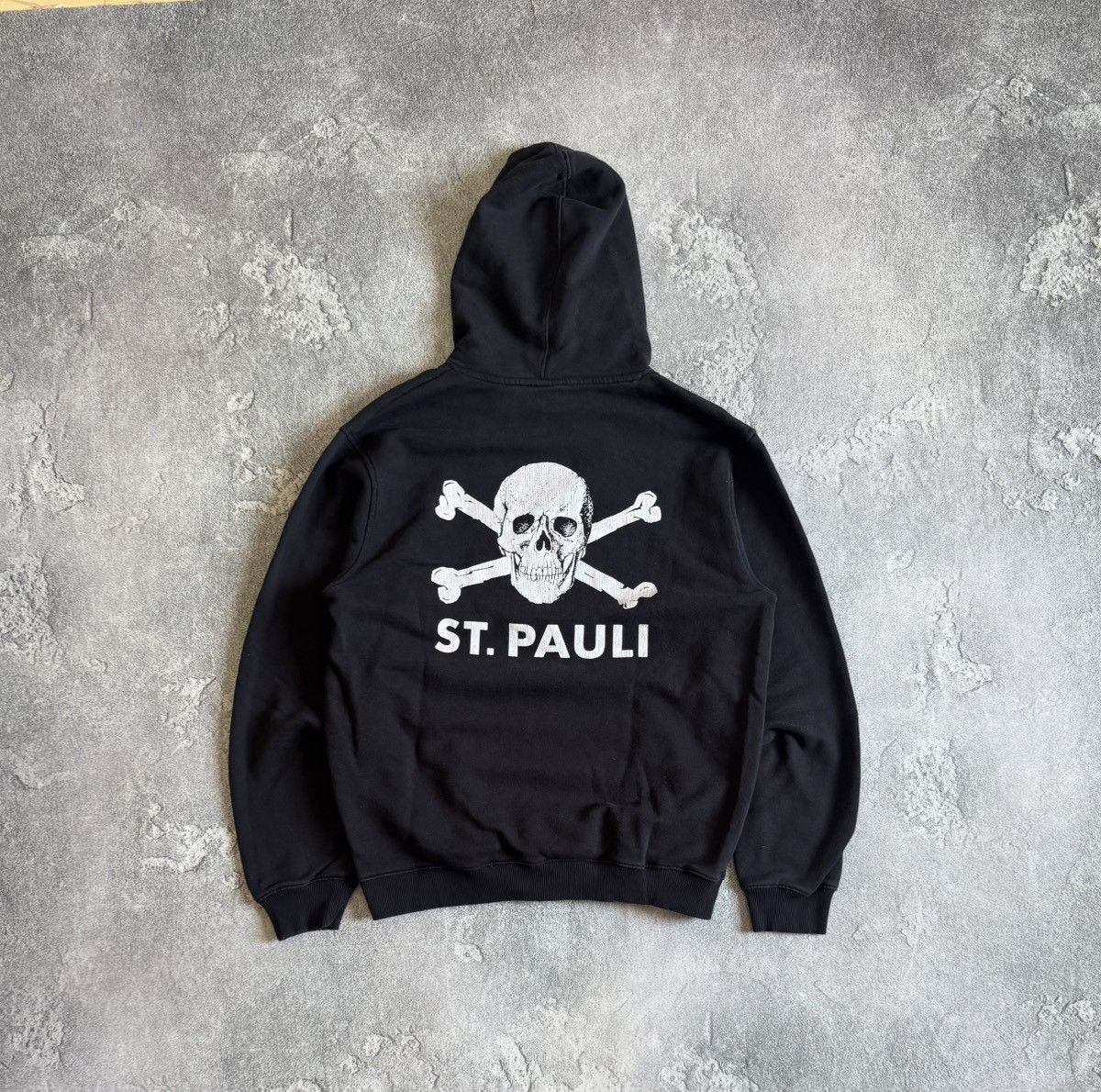 Vintage ST.PAULI RETRO hoodie big logo skeleton 💀 bones jumper Size US L / EU 52-54 / 3 - 5 Thumbnail
