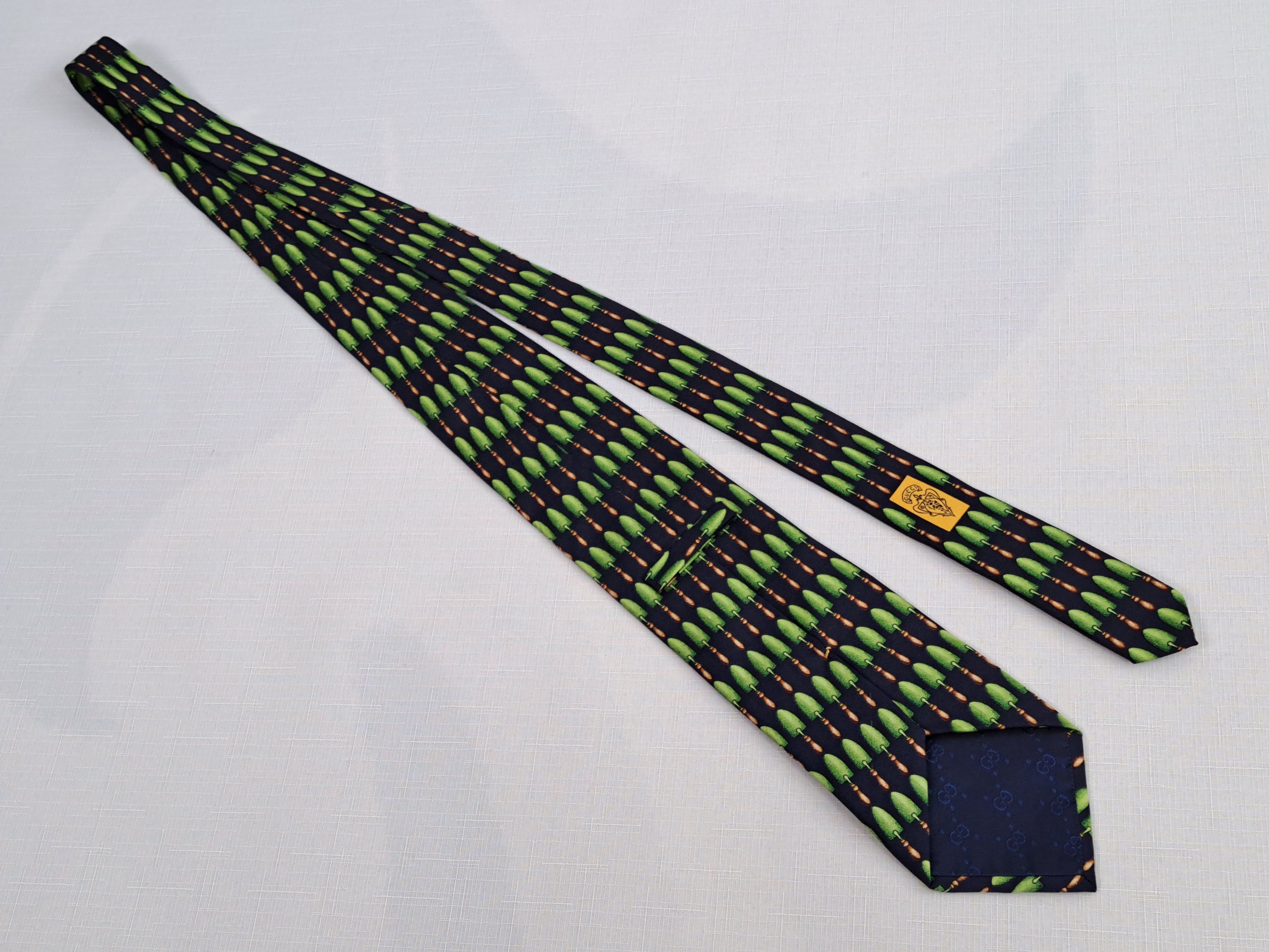 Gucci GUCCI dark blue printed silk tie. Made in Italy. Size ONE SIZE - 5 Thumbnail