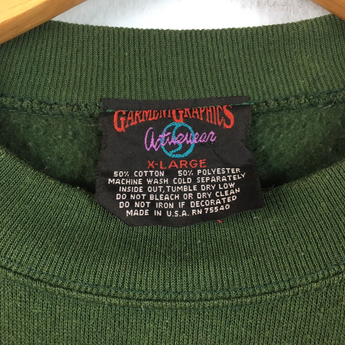 Cartoon Network × Vintage Vintage Looney Tunes Sweatshirt Size US L / EU 52-54 / 3 - 7 Thumbnail