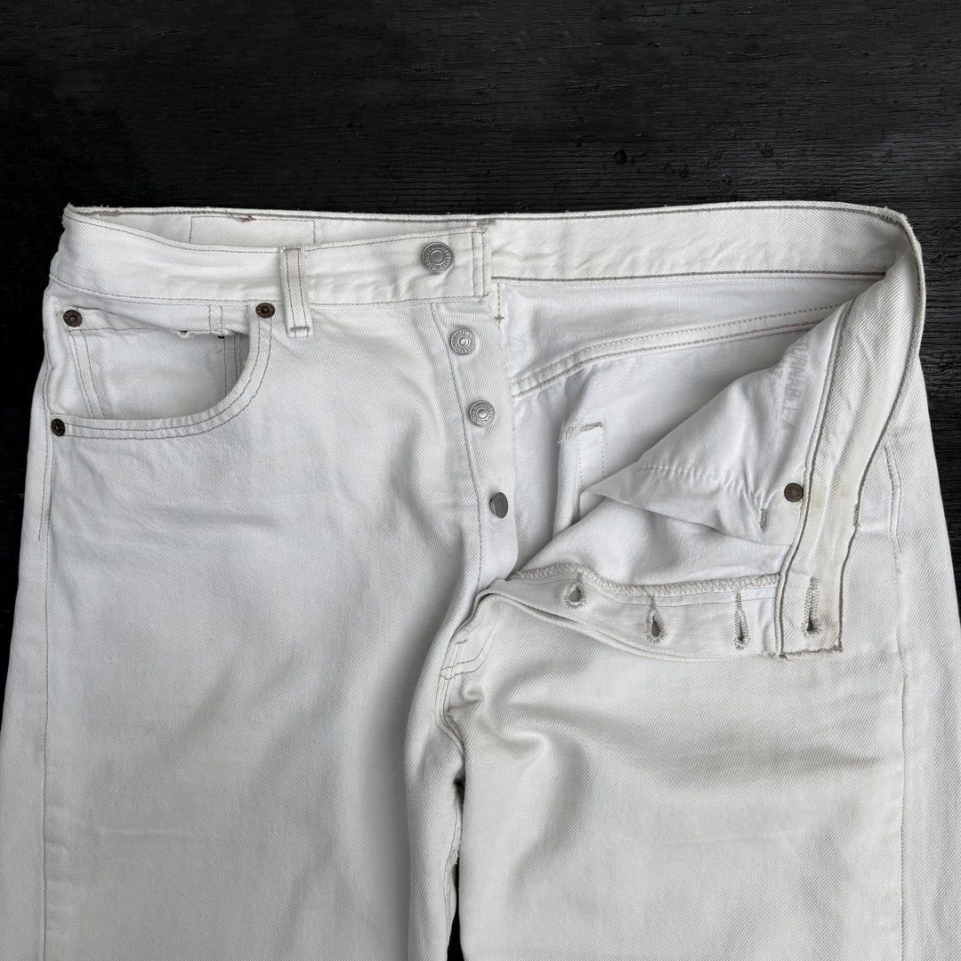 Levi's Levi’s 501 1990 90s Vintage USA Made W33 White Denim Jeans Size US 33 - 3 Thumbnail