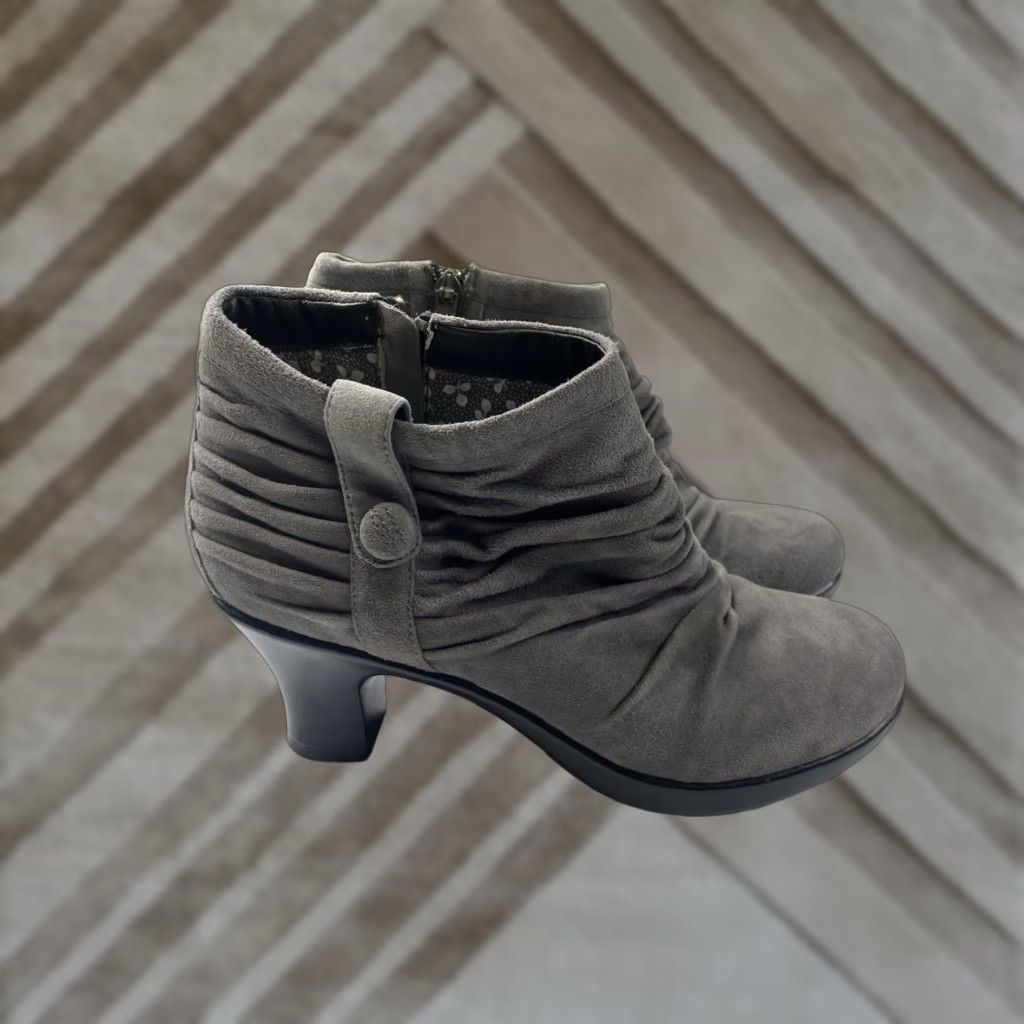 Dansko Dansko Buffy Womens Boot Ankle Block Heel Gray 8 M Suede Zip Casual Work Size US 8 / IT 38 - 1 Thumbnail