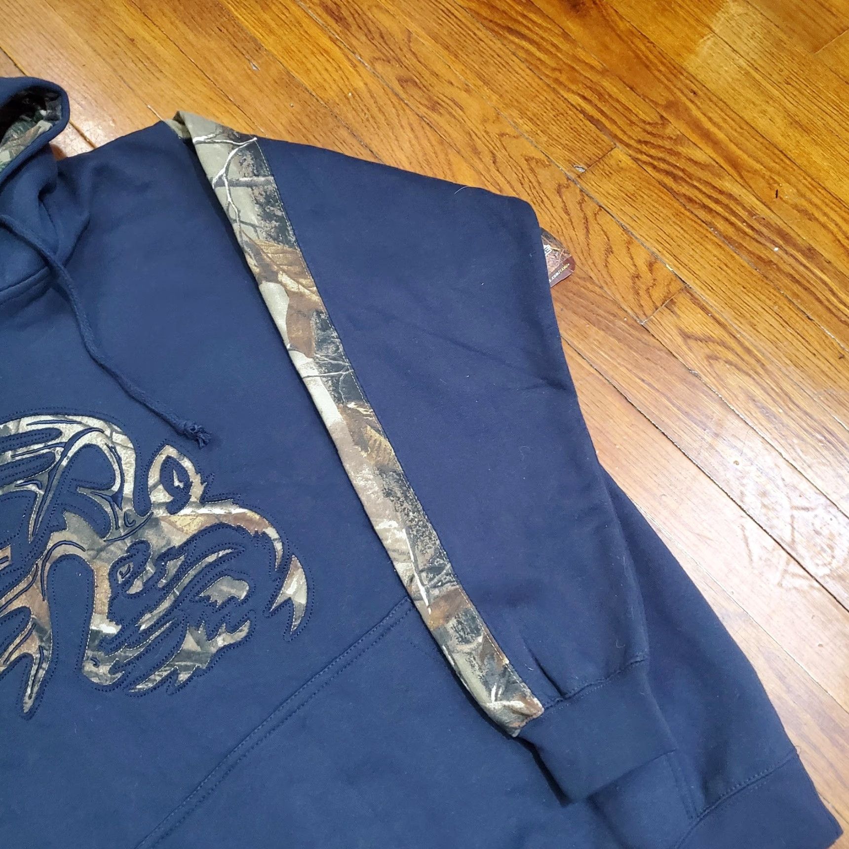 Vintage Legendary Whitetails Hoodie Sweatshirt Mens L Black Realtree Camo Deer Logo Size US L / EU 52-54 / 3 - 4 Thumbnail
