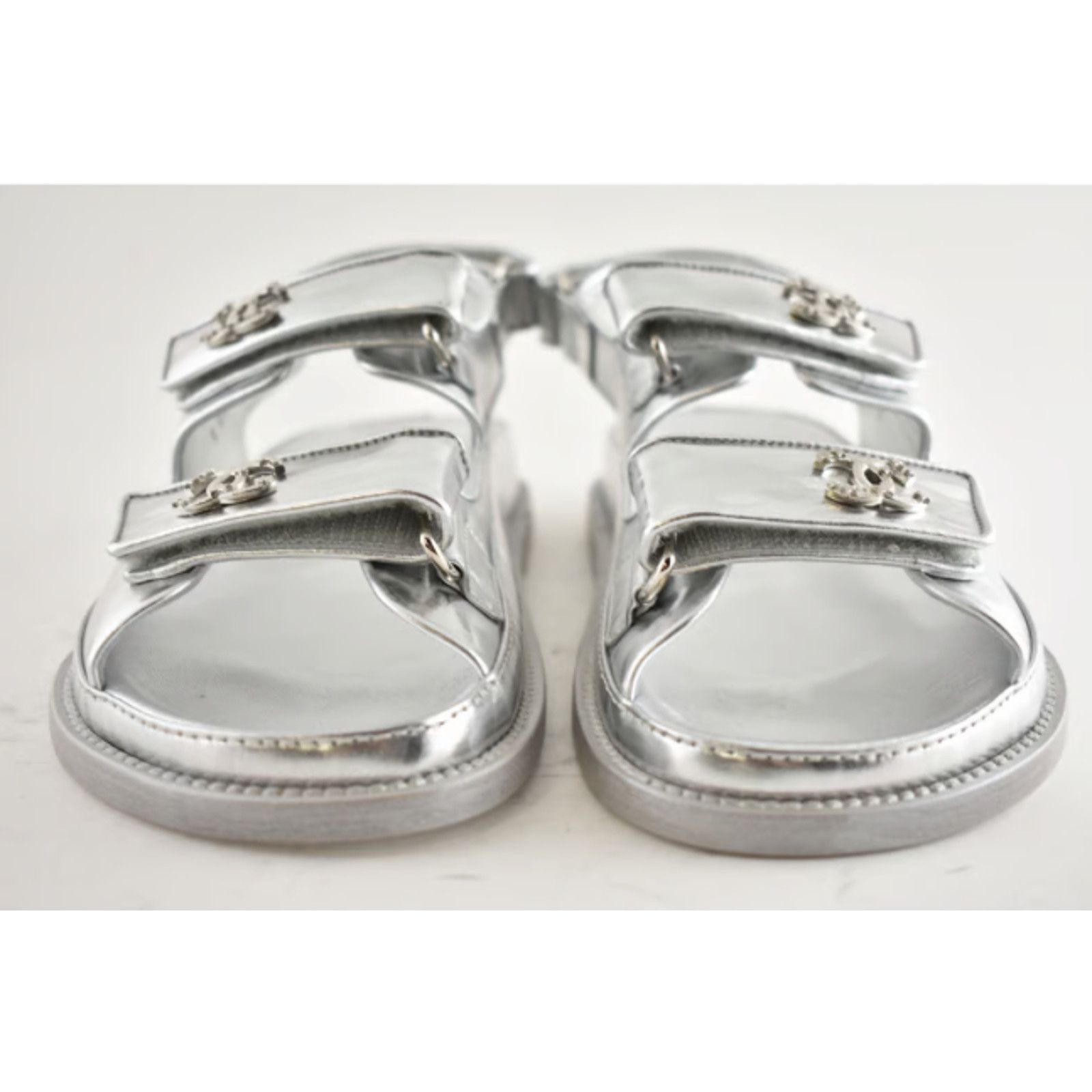 Chanel Chanel 22C Silver Laminated Star CC Logo Mule Slide Size US 5.5 / IT 35.5 - 11 Thumbnail