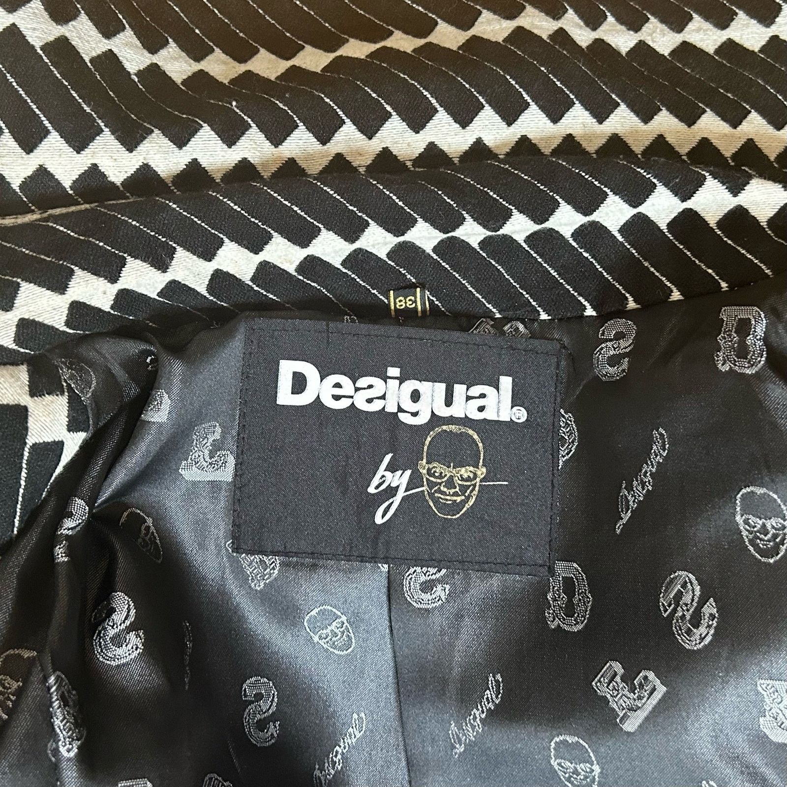 Desigual Desigual tapestry coat and skirt multicolor set M Size M / US 6-8 / IT 42-44 - 14 Thumbnail