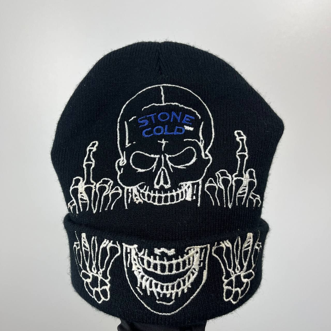 Other Stone Cold Skull Embroidered Beanie Black Knit Hat One Size Size ONE SIZE - 2 Thumbnail