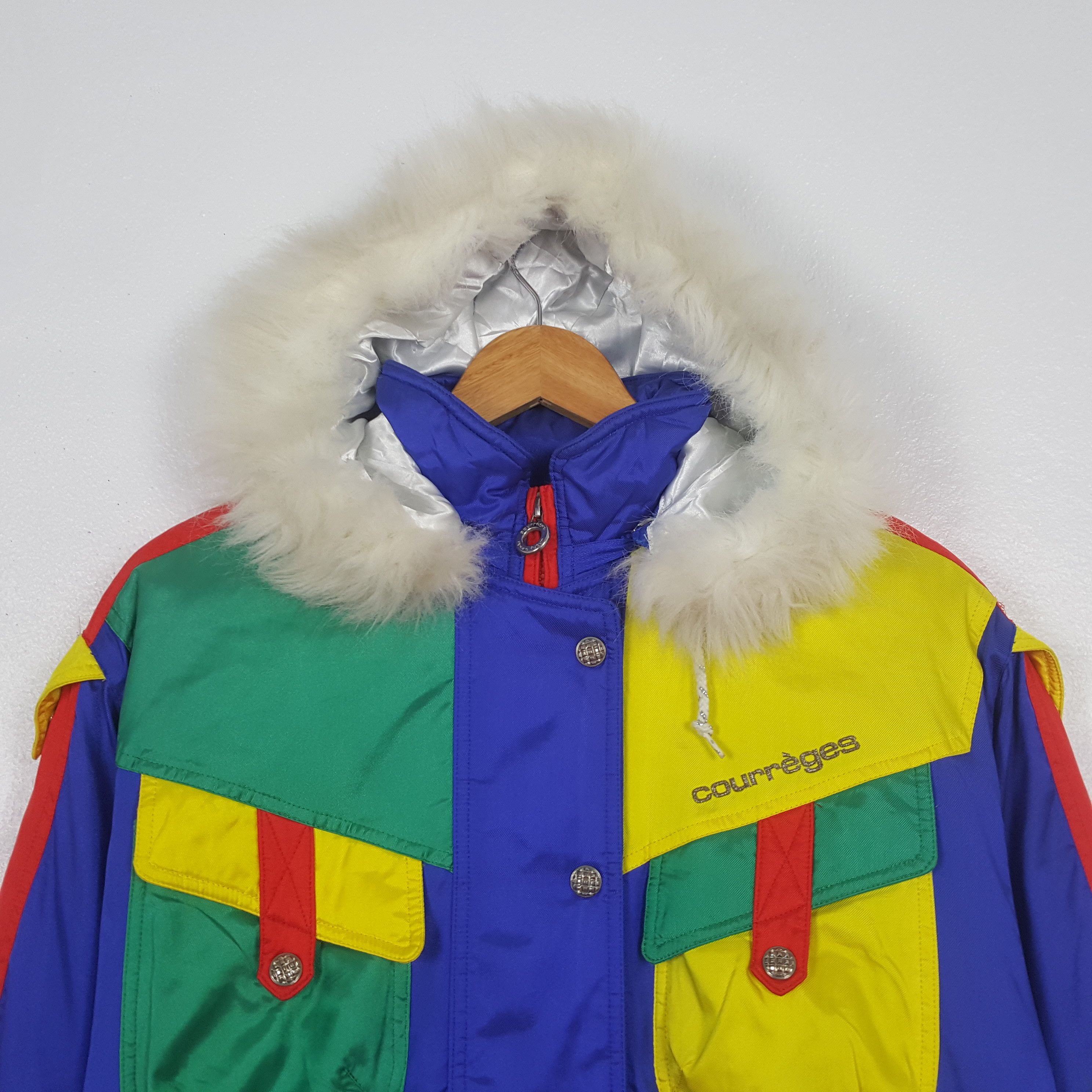 Courreges Vintage Courreges Brand Winter Snow Ski Jacket C309N21 Size US M / EU 48-50 / 2 - 2 Thumbnail
