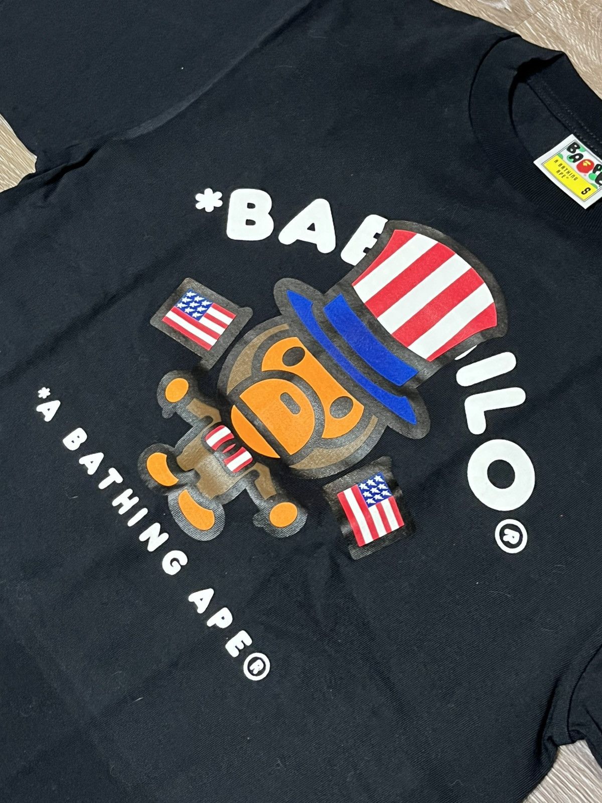Bape A Bathing Ape Baby Milo Independence Day Tee Shirt Size US S / EU 44-46 / 1 - 2 Thumbnail