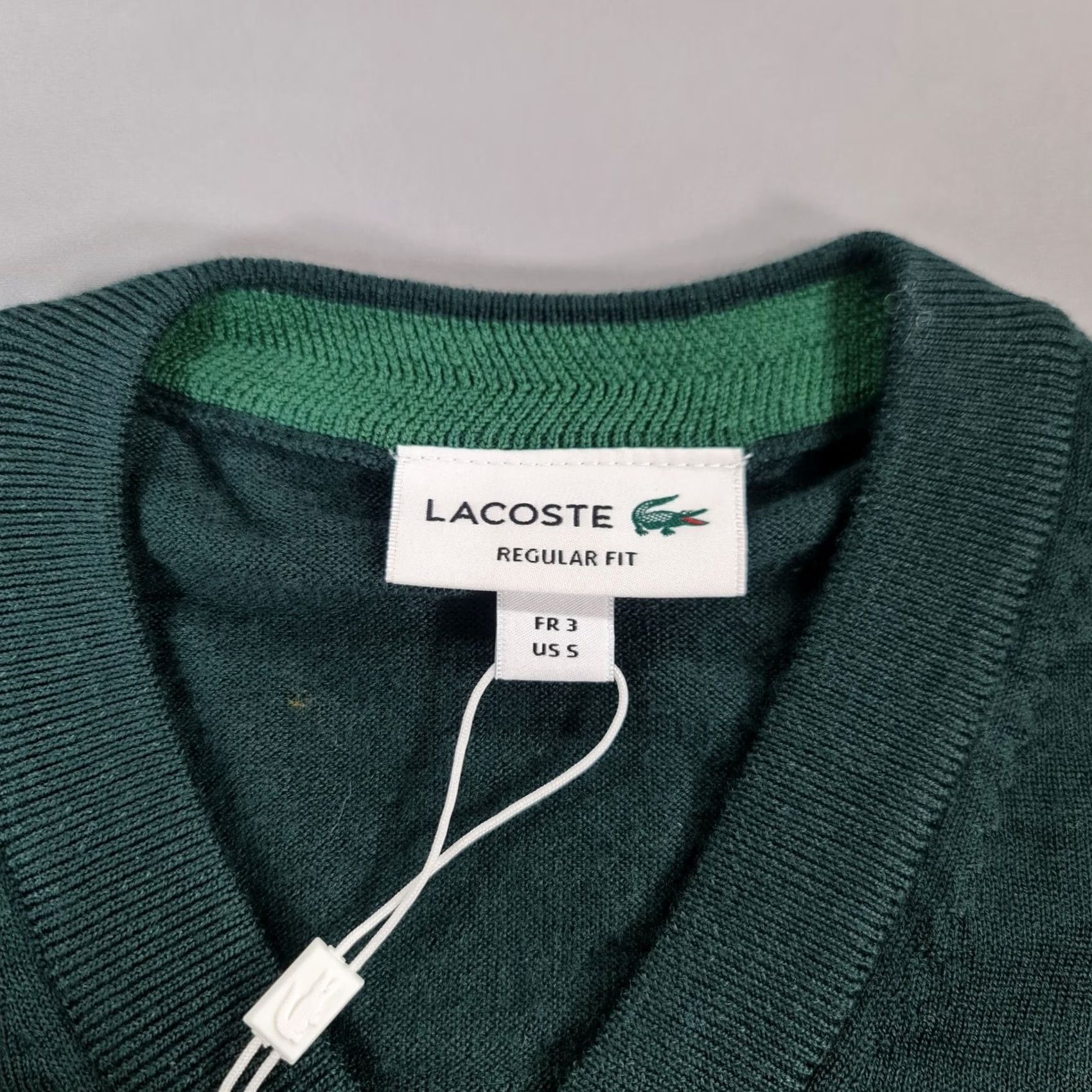 Lacoste Lacoste Jumper Green Small Regular Wool Knitted Pullover V-Neck Long Sleeve Machine Washable Mens Size US S / EU 44-46 / 1 - 3 Thumbnail