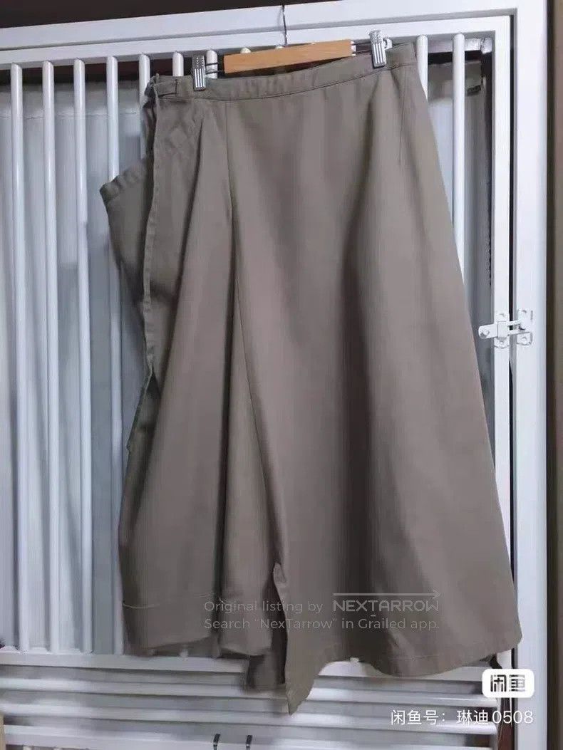 Yohji Yamamoto Yohji Yamamoto size 2 Irregular skirt Size 24" / US 00 / IT 34 - 2 Thumbnail