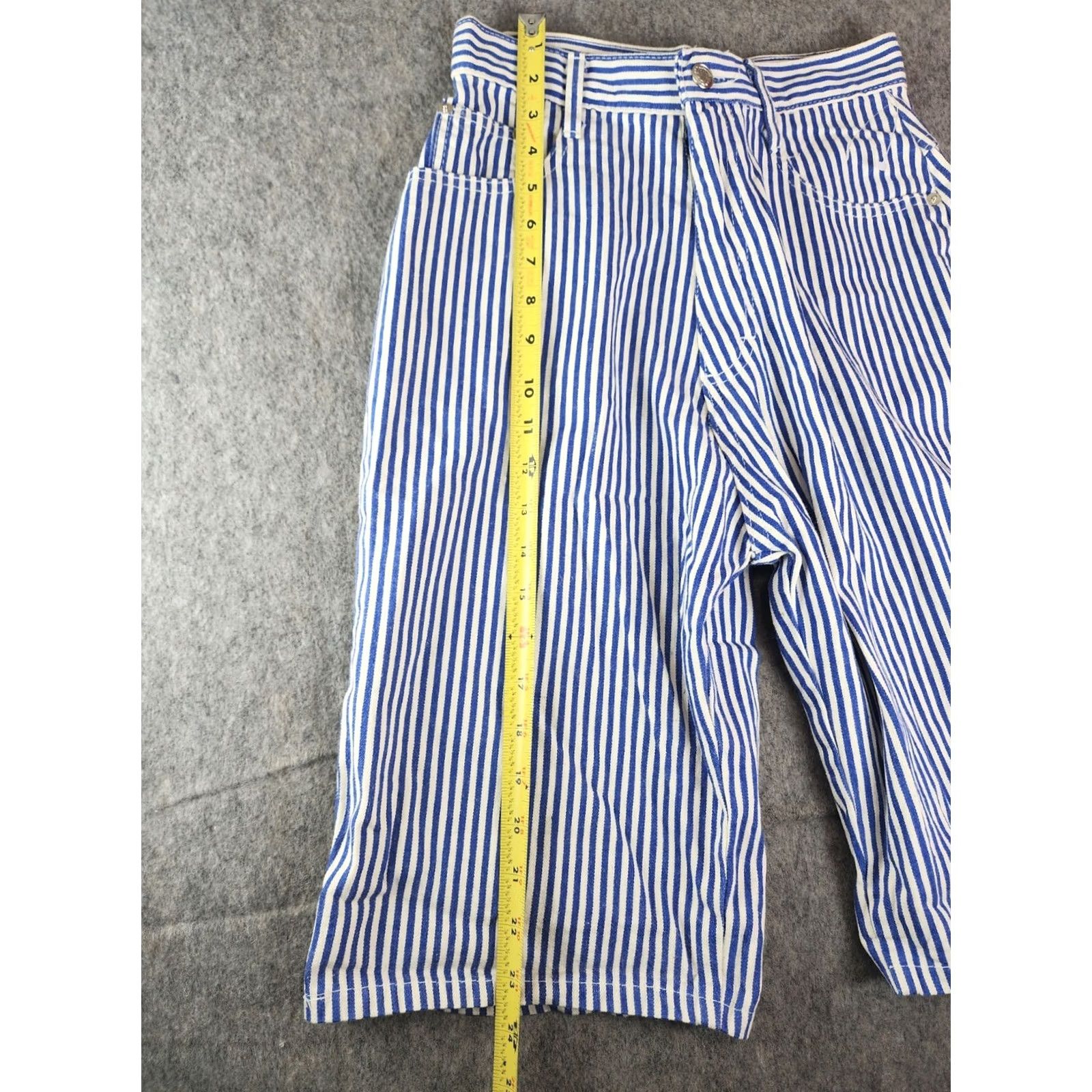 Denime VINTAGE MDM Designs Pinstripe Denim Shorts Pants Womens Size 9 USA Blue Size 30" / US 8 / IT 44 - 2 Thumbnail