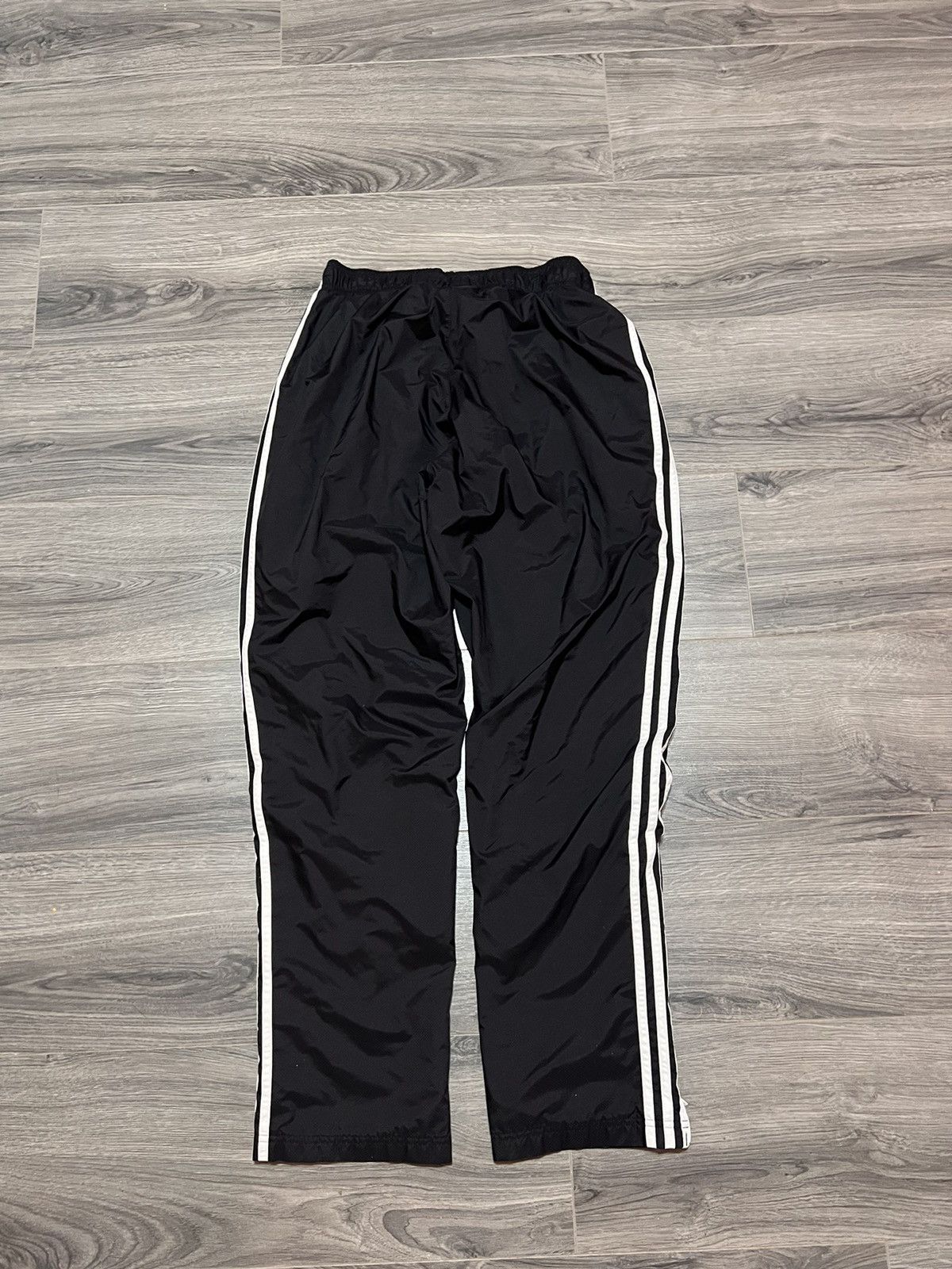 Adidas × Vintage Y2K Adidas track pants baggy Size US 30 / EU 46 - 4 Thumbnail