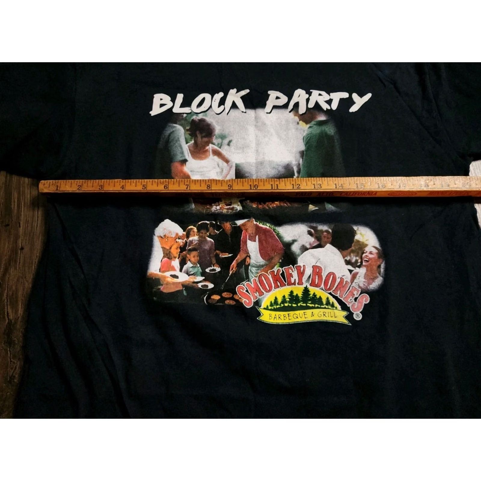 Gildan Mens L Smokey Bones College Gameday Block Party T Shirt Double Sided Distressed Black Cotton Gildan Crew Neck Short Sleeve Mens Size US L / EU 52-54 / 3 - 4 Thumbnail