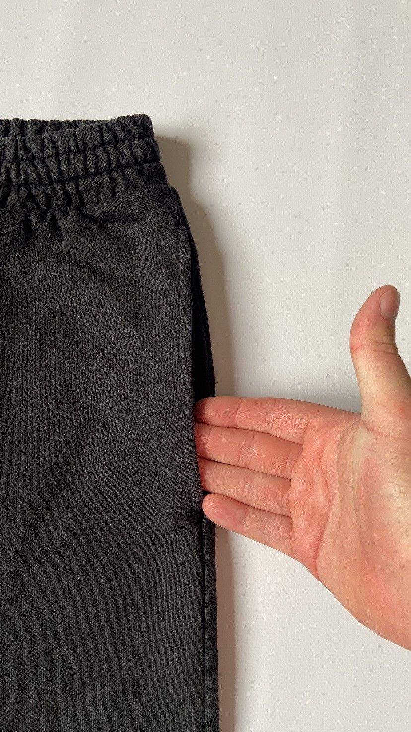 MCQ MCQ by Alexander McQueen cuffed sweat pants with NFC code Size US 30 / EU 46 - 8 Thumbnail