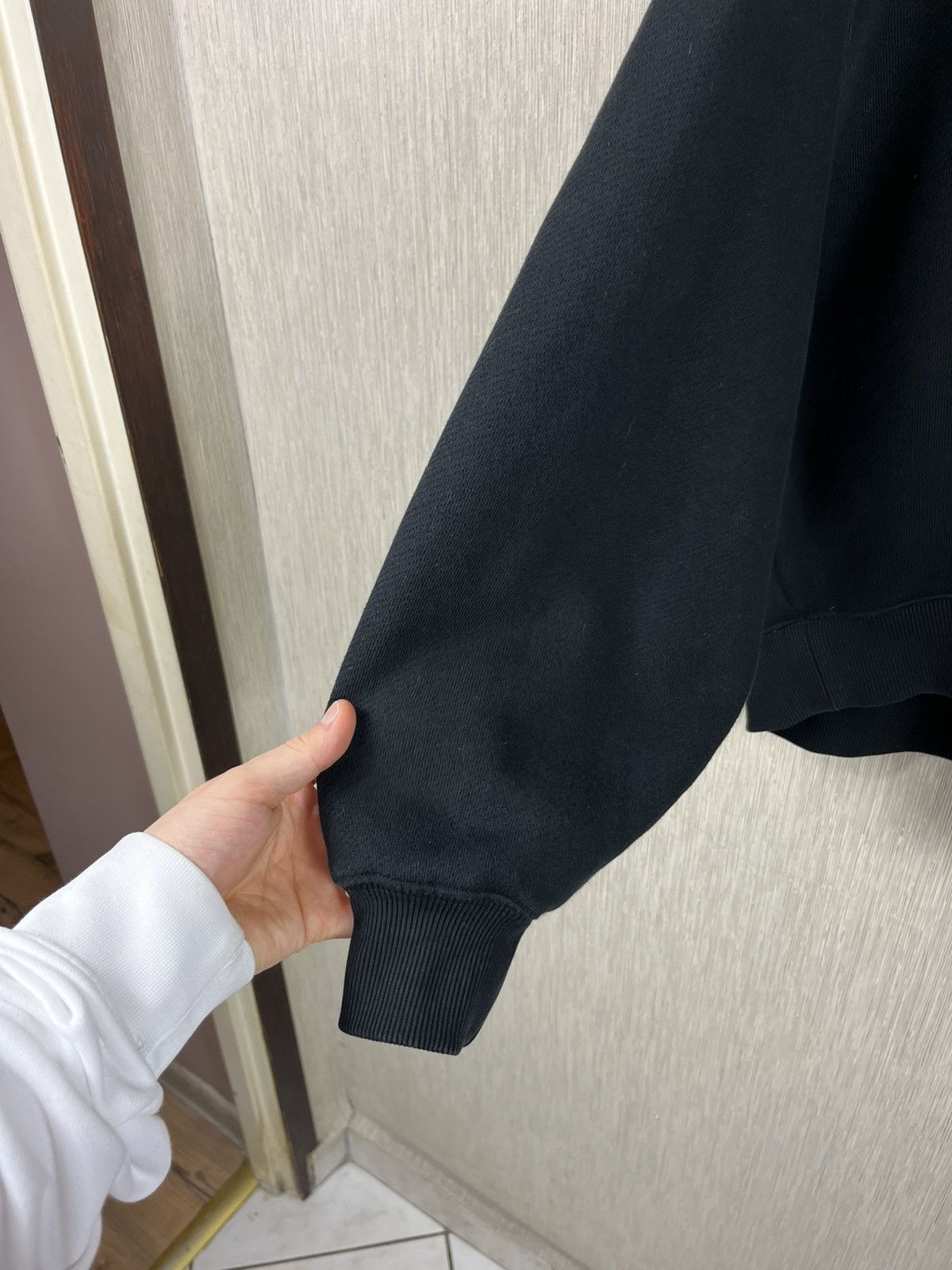 Axel Arigato Axel Arigato basic hoodie boxy sweatshirt Size US S / EU 44-46 / 1 - 9 Thumbnail