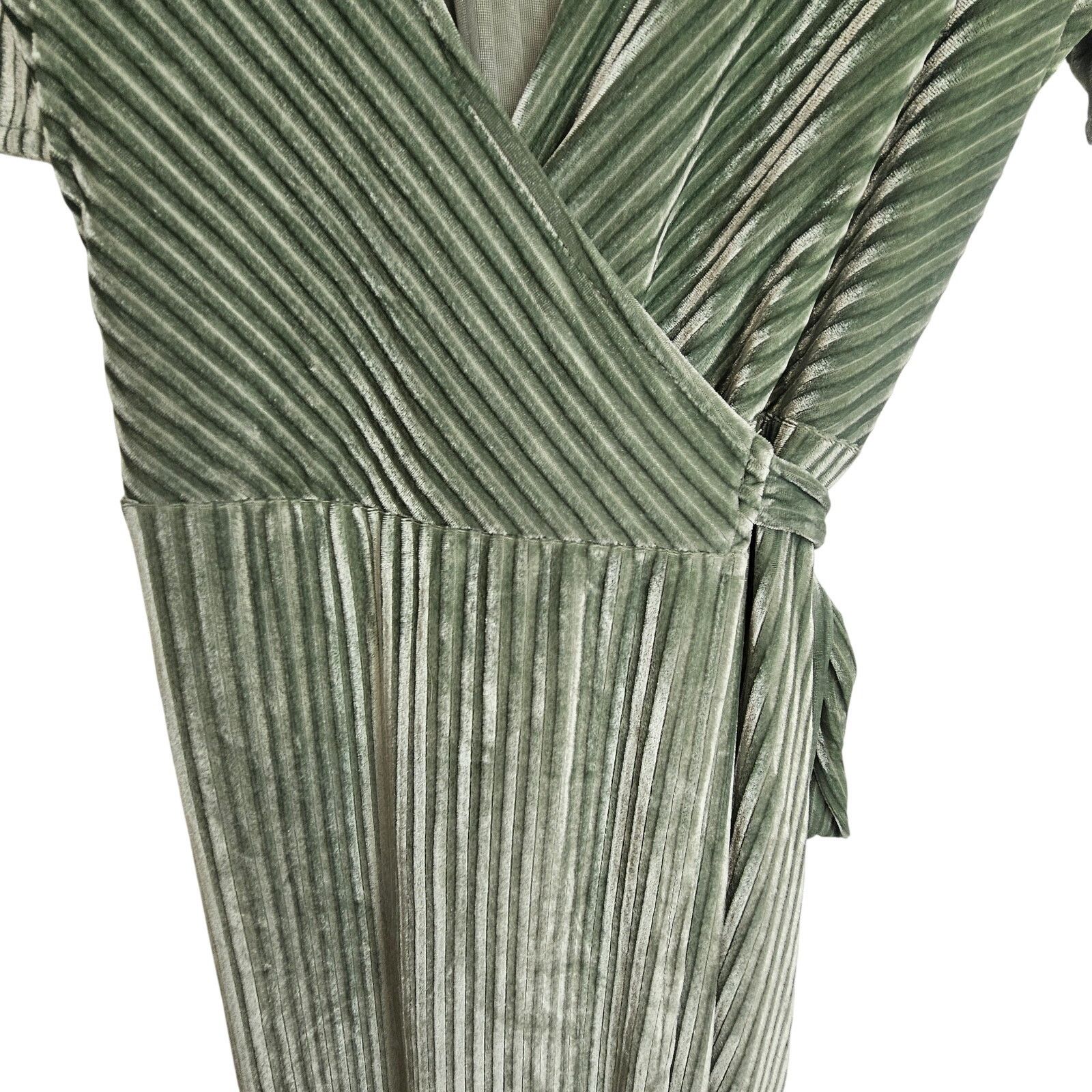 Born Baltic Born Womens Andi Ribbed Velvet Wrap Dress Sz L Green Size L / US 10 / IT 46 - 4 Thumbnail