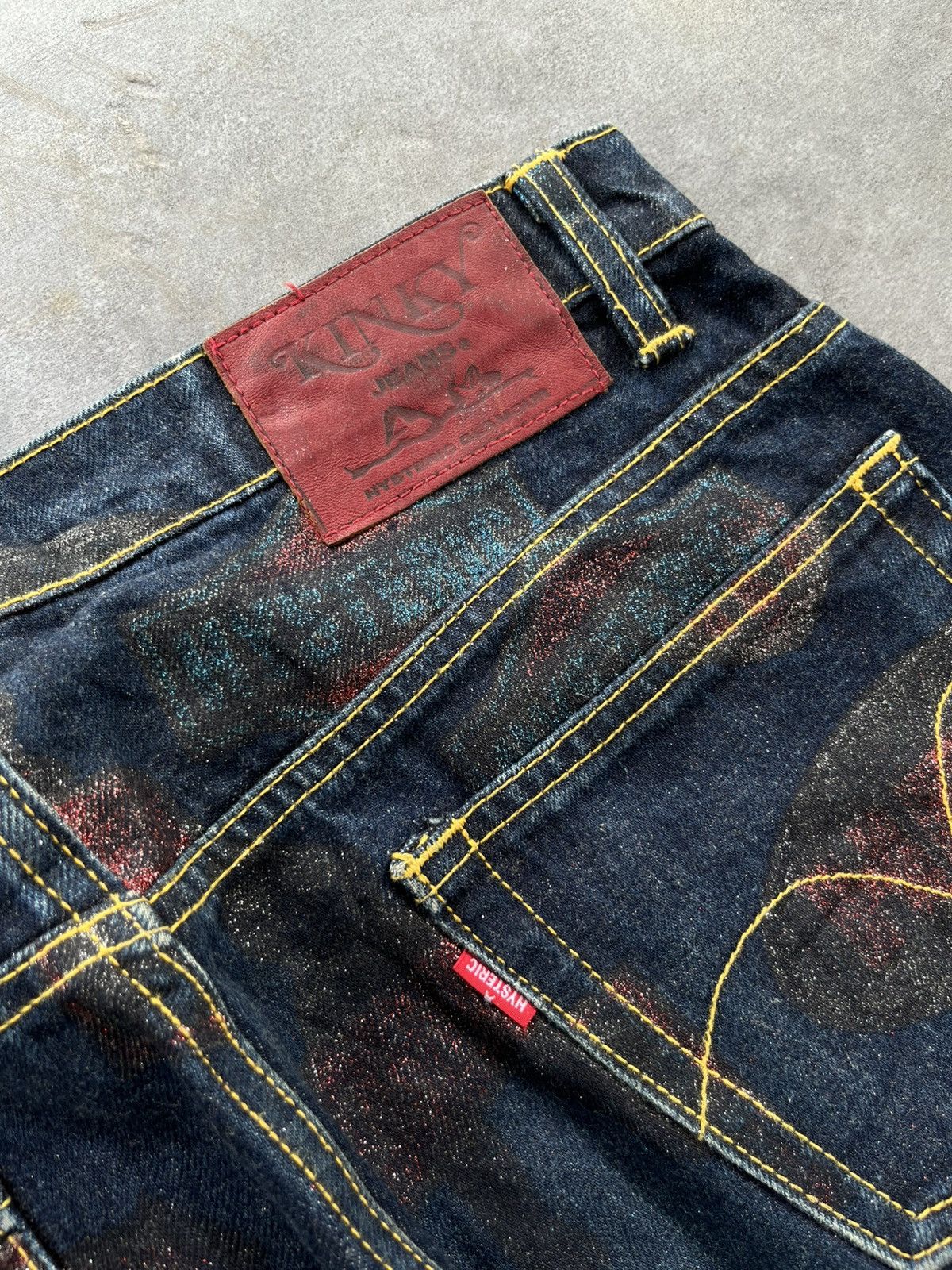Hysteric Glamour Hysteric Glamour Fullprinted Logo Kinky Jeans Size US 30 / EU 46 - 12 Thumbnail