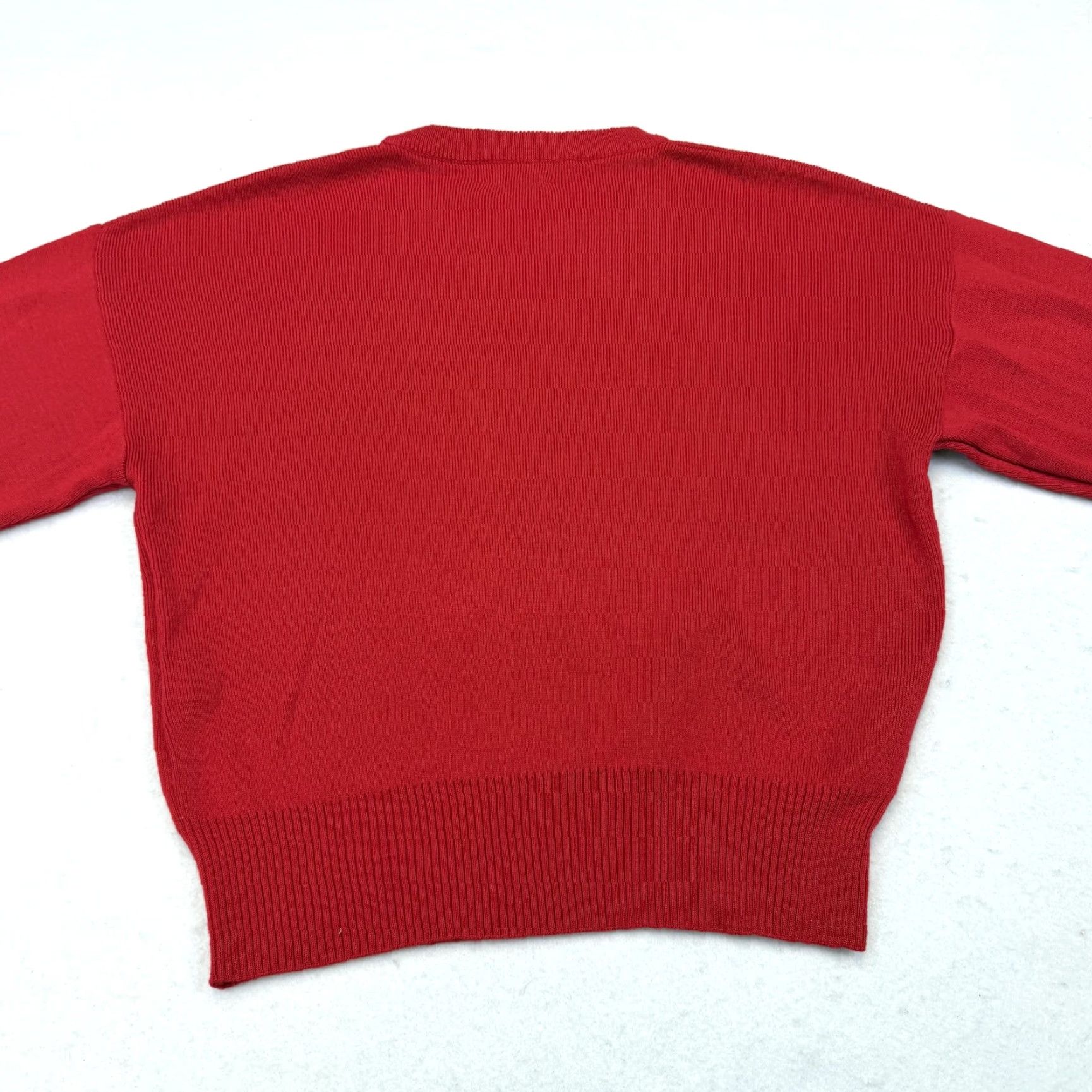 Bogner VINTAGE Bogner Sweater Womens M Red Wool Blend Embroidered Stag Crest Hong Kong Crew Neck Pullover Knitting Casual Fall Winter Size M / US 6-8 / IT 42-44 - 7 Thumbnail