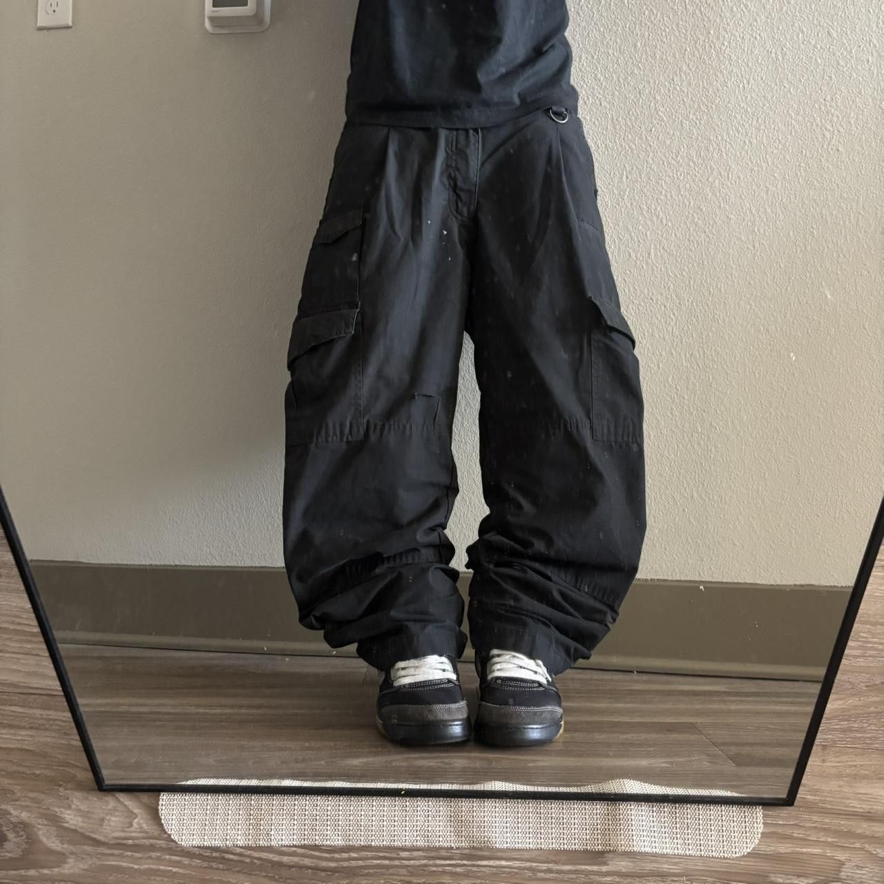Japanese Brand Crazy Vintage Y2K/2000s Baggy Black Workwear Skater Cargo Pants! 34x31 Size US 33 - 1 Thumbnail