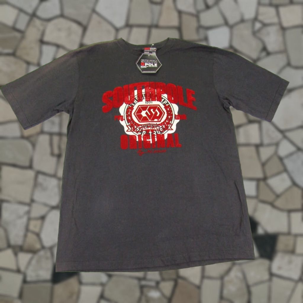 Southpole VINTAGE Southpole Shirt Mens 2XL Black Red Felt Spellout Graphic Hip Hop Y2K Mens Size US XXL / EU 58 / 5 - 1 Thumbnail