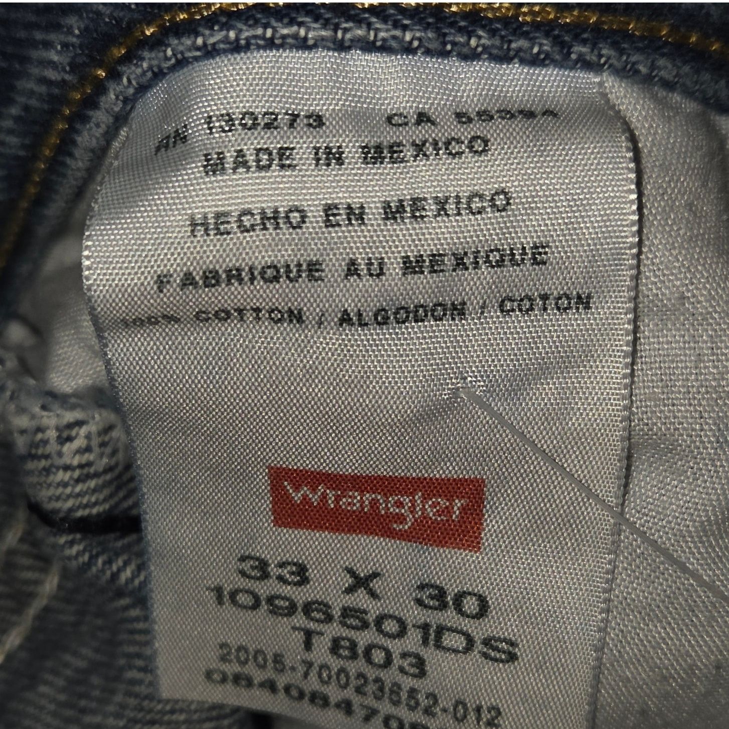 Wrangler Men's Wrangler Classic Fit Jeans - Blue, 33x30 Size US 33 - 5 Thumbnail