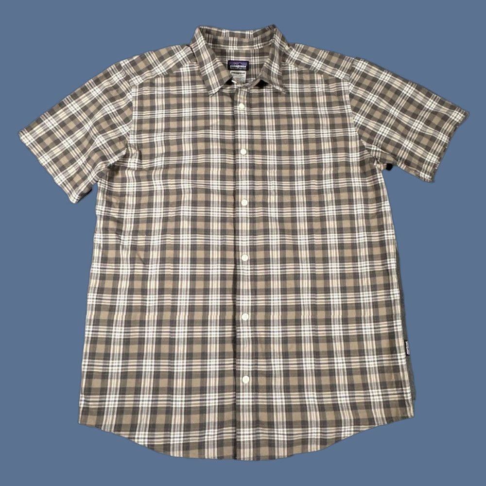 Patagonia Patagonia Shirt Mens L Brown Plaid Organic Cotton Short Sleeve Button Up Shirt Size US L / EU 52-54 / 3 - 1 Thumbnail
