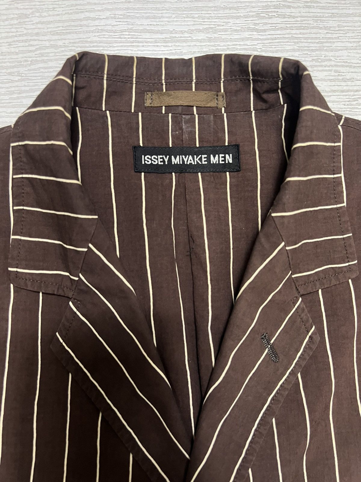 Issey Miyake Issey Miyake Men - Cinch Back Stripe Blazer Size US M / EU 48-50 / 2 - 14 Thumbnail