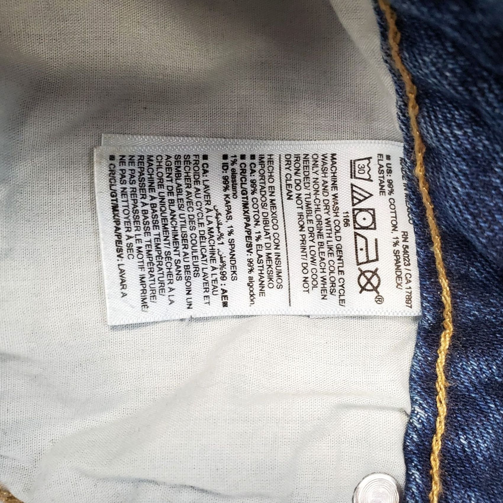 Old Navy Old Navy Jeans Womens 10 Blue Denim Relaxed Straight High-Rise 5-Pocket Pockets Denim Jeans Womens 10 XL? Size 32" / US 10 / IT 46 - 6 Thumbnail